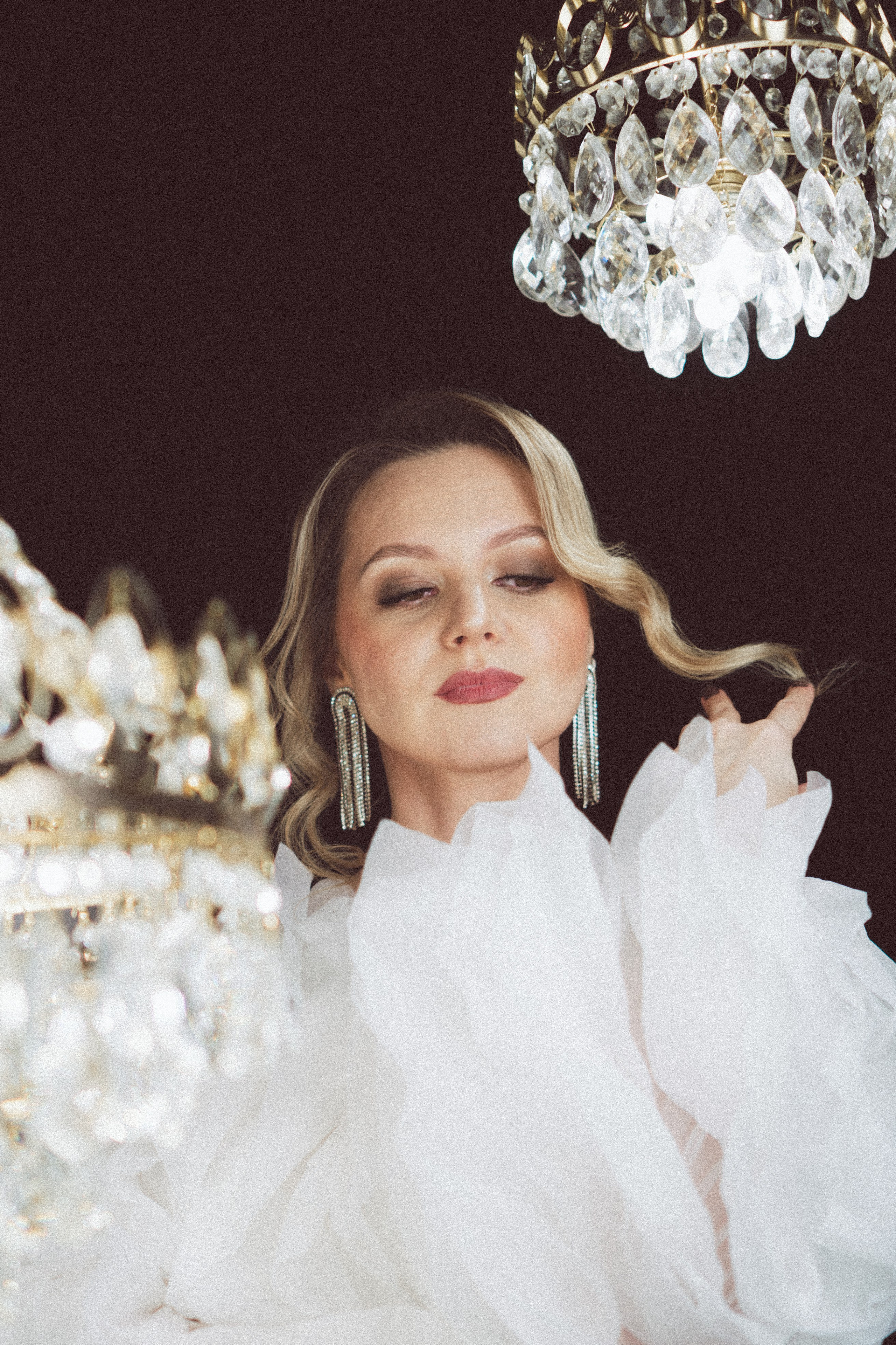 НОВОГОДНЯЯ ФОТОСЕСИИЯ В СТУДИИ ДЛЯ ДЕВУШКИ И ПРОГУЛКА ПО ЧЕРНЫШЕВСКОЙ. Профессиональный фотограф, Санкт-Петербург — Виктория Богомолова