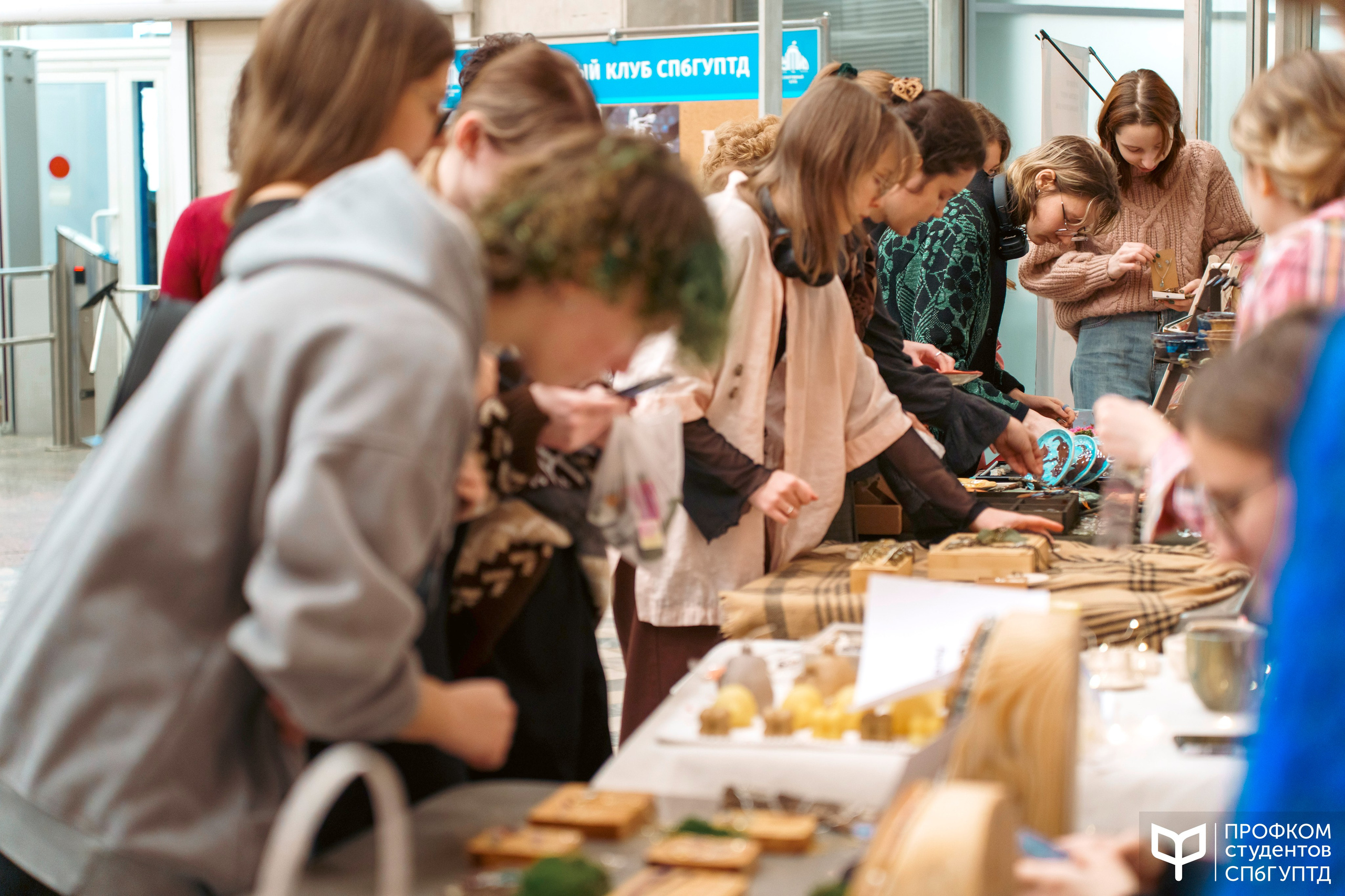 Новогодняя ярмарка 2024. Фотограф в Санкт-Петербурге Ибрагимова Алина