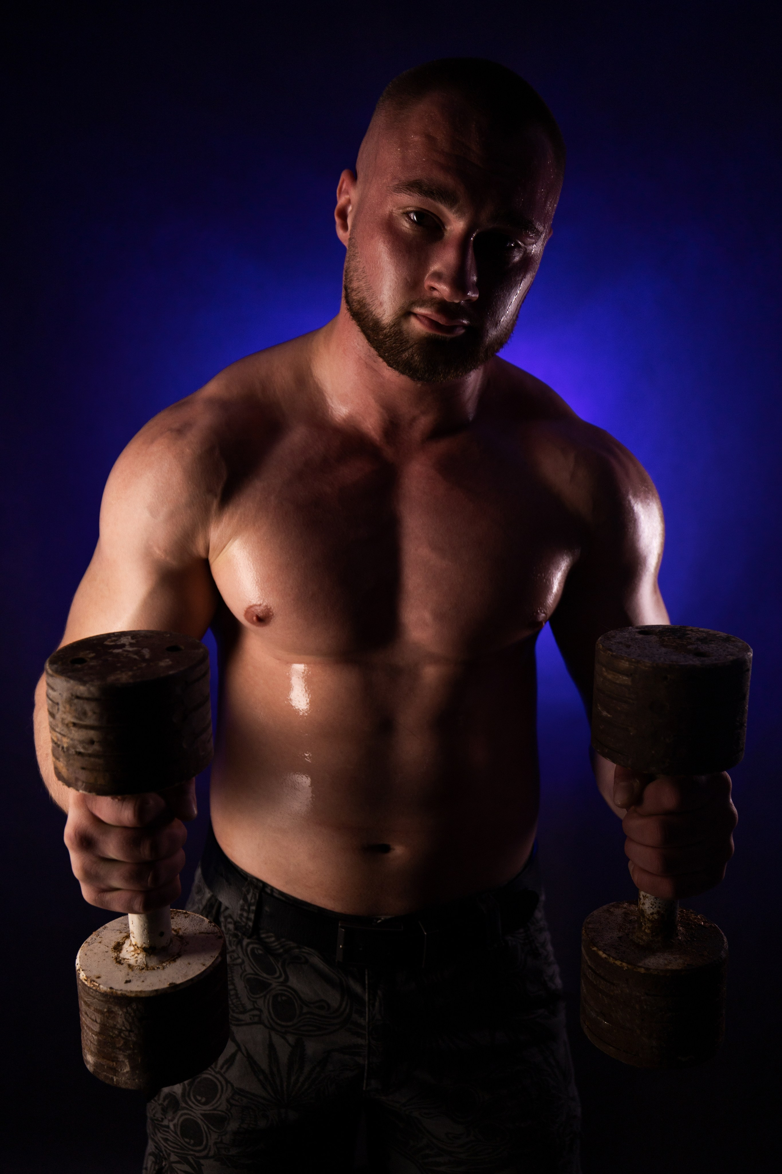 В студии. Photomantis