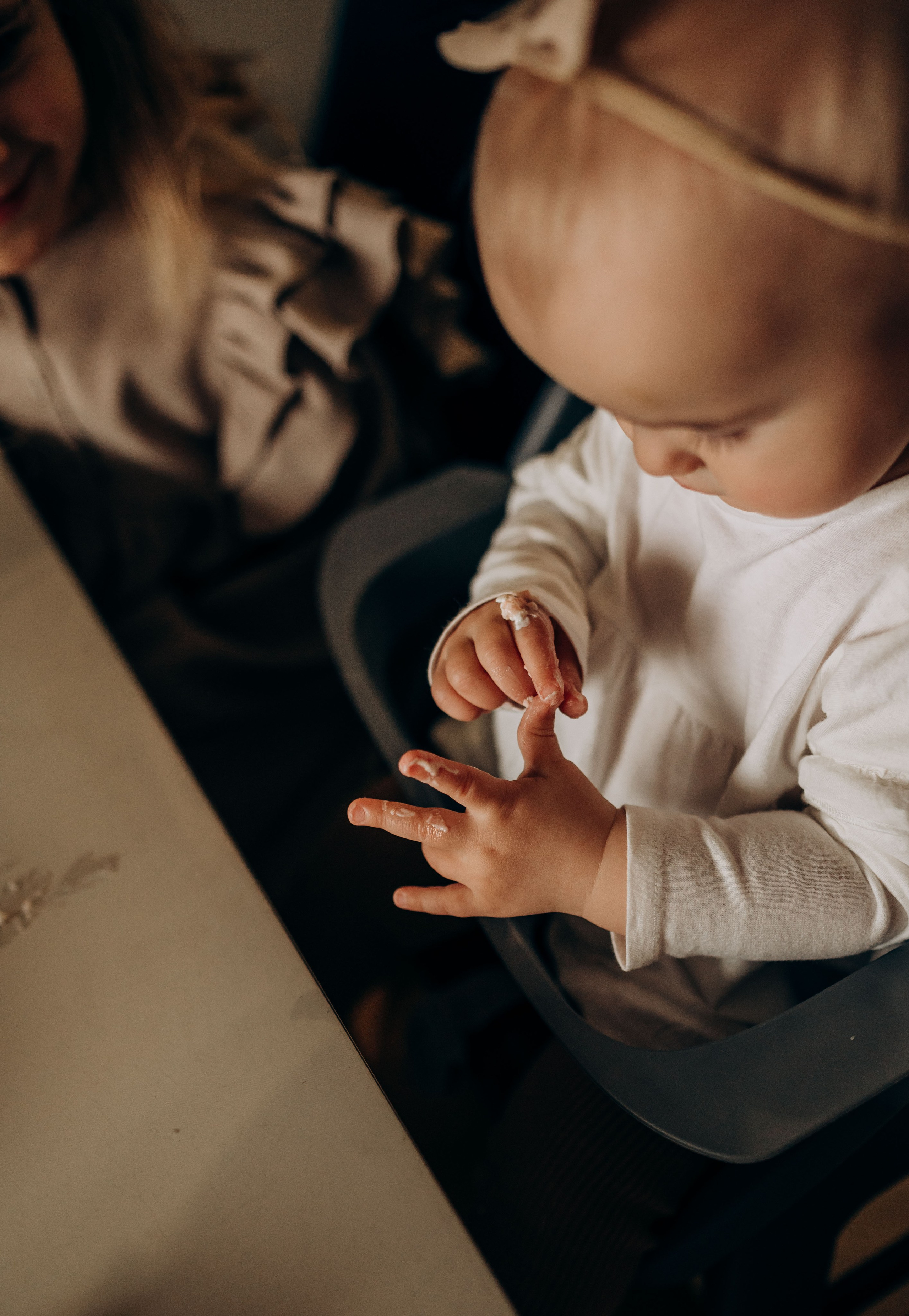 Годик младшей сестрёнке. Семейный фотограф в Домодедово и Москве Елена Пичугина