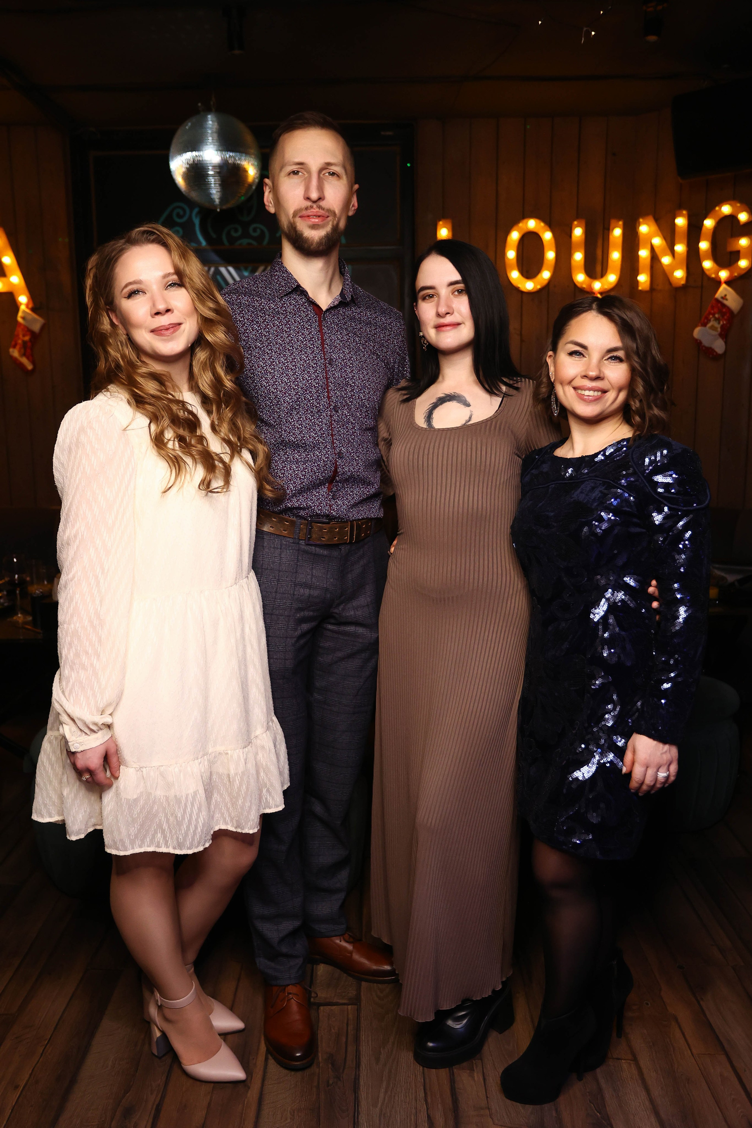 16/12/23 Новогоднее караоке в Мята Спортивная. Мята Спортивная — Кальянная, караоке, бар в Минске