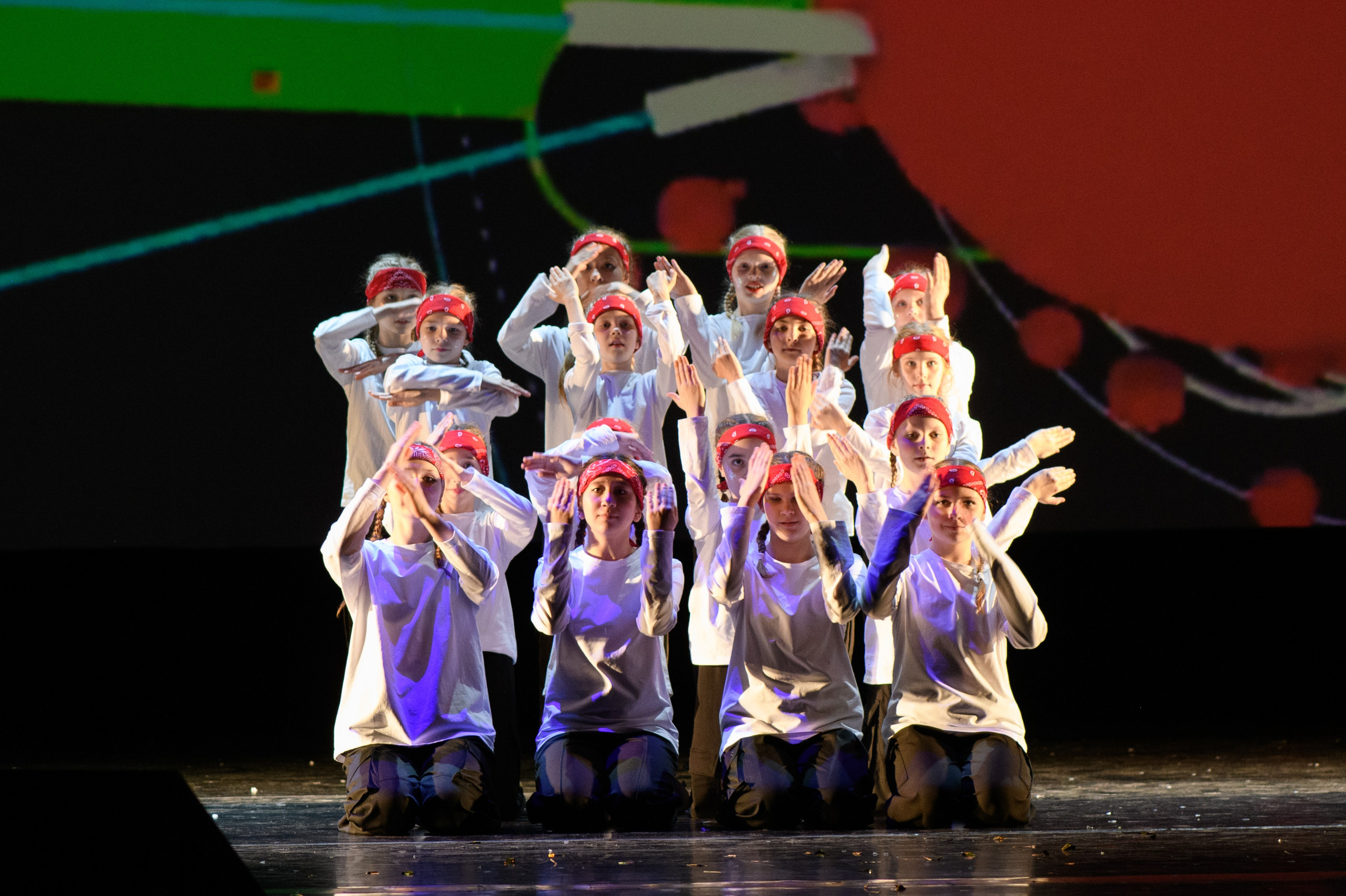 23 апреля, часть 2, БКЗ Октябрьский, г. Санкт-Петербург. Золотое яблочко