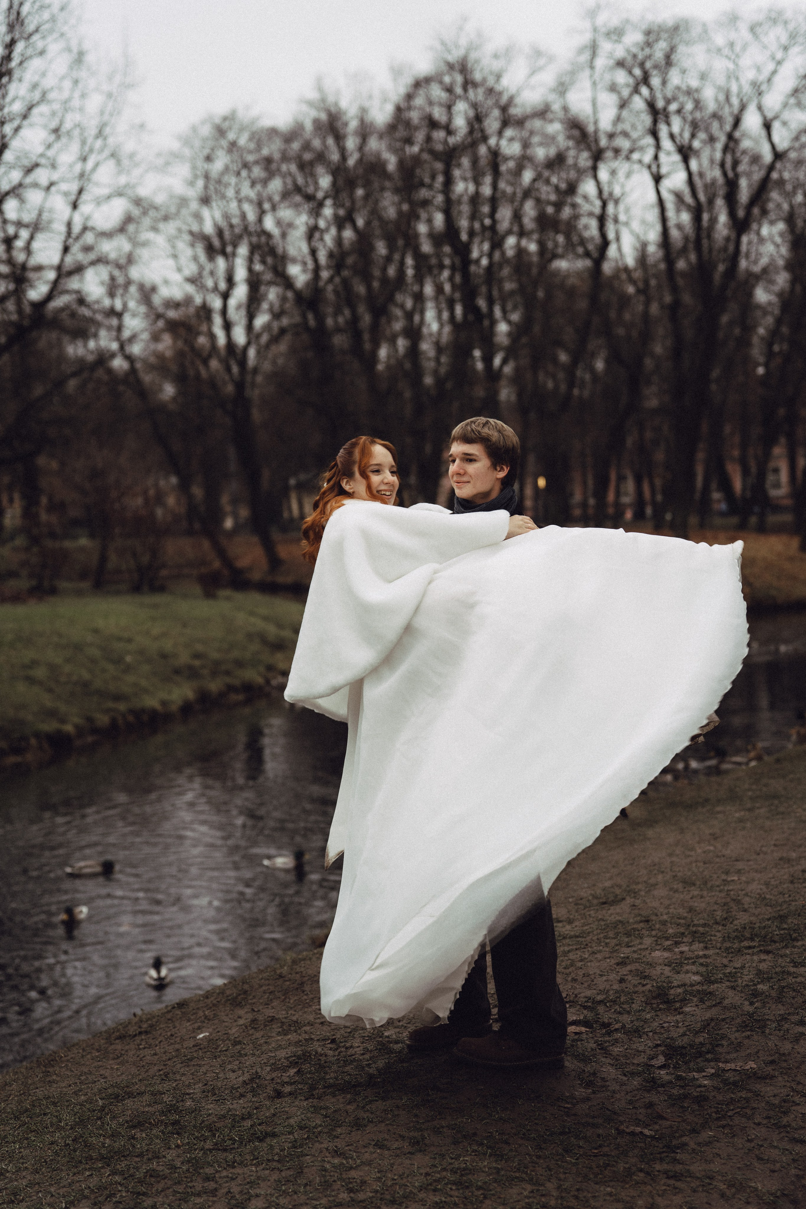 СВАДЕБНАЯ СЬЕМКА ВО ВТОРОМ ДВОРЦЕ С ГОСТЯМИ И ПРОГУЛКА В ТАВРИЧЕСКОМ САДУ. Профессиональный фотограф, Санкт-Петербург — Виктория Богомолова