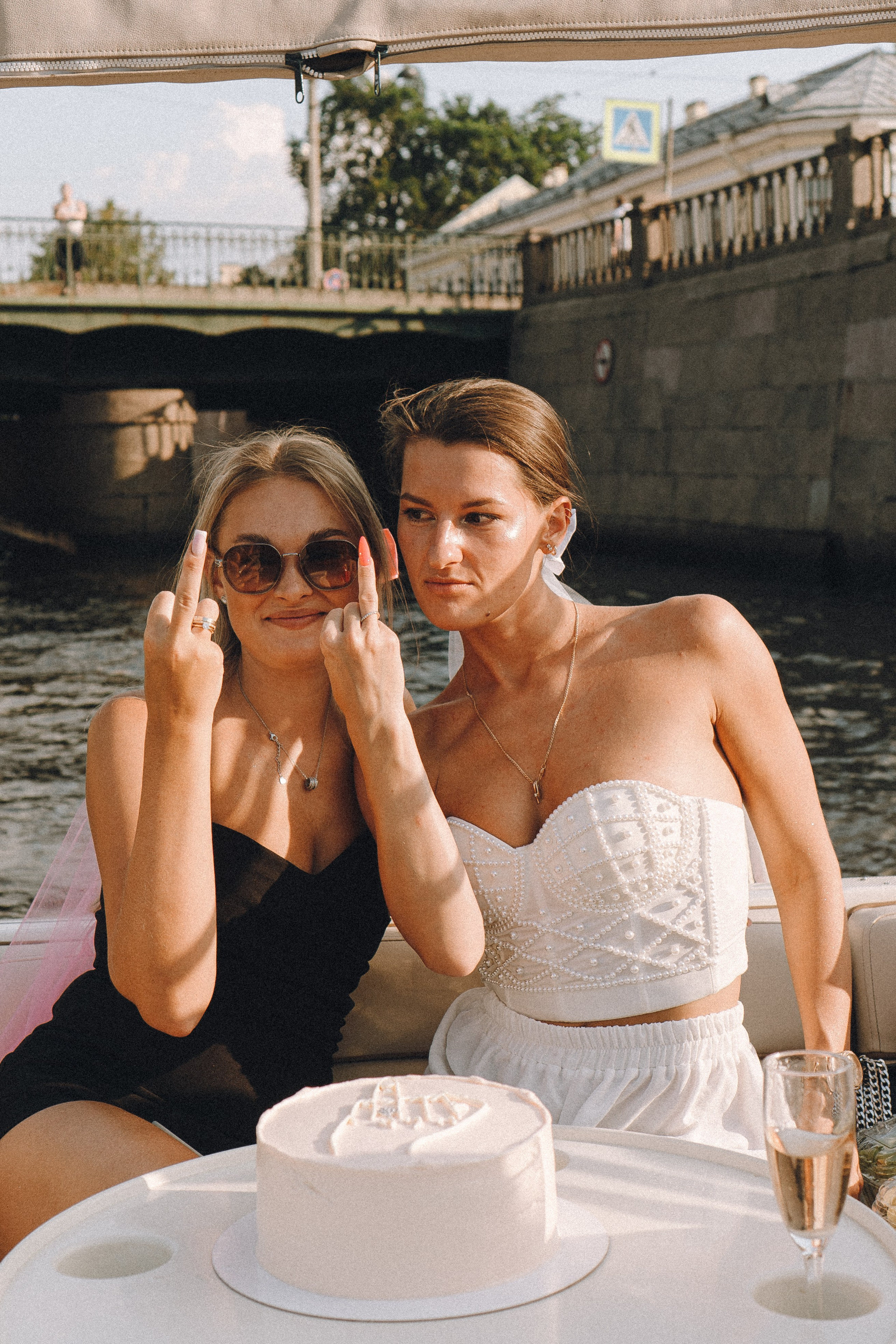 ДЕВИЧНИК НА КАТЕРЕ. Профессиональный фотограф, Санкт-Петербург — Виктория Богомолова