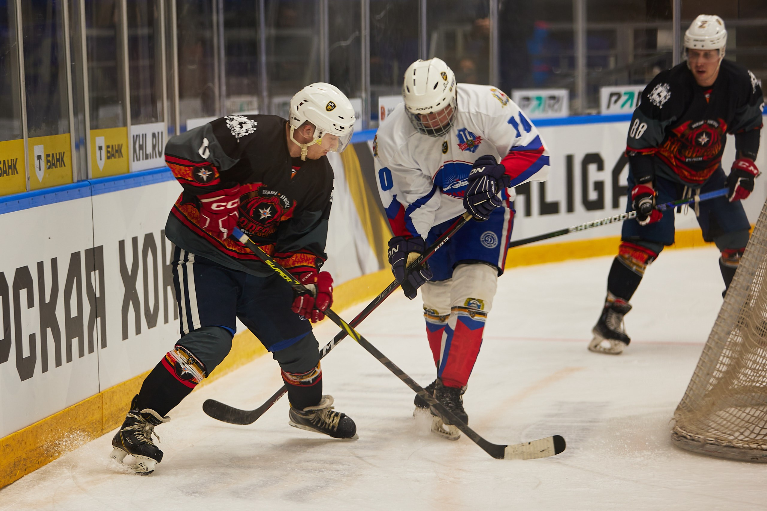 Репортаж. Офицерская хоккейная лига 2025 год. Спортивный фотограф Некрасов Денис