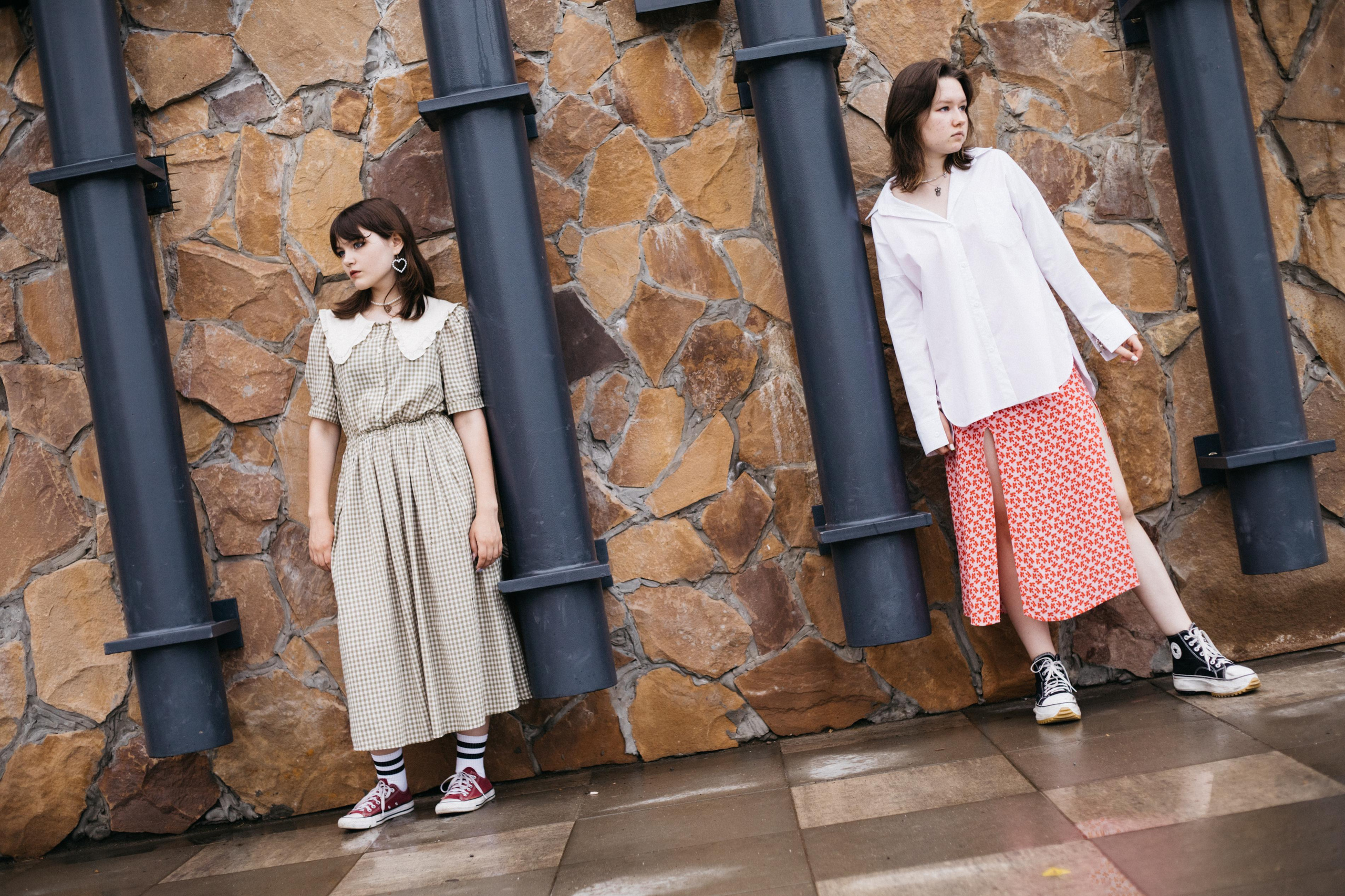 Подружки. Фотосессия на набережной. Фотограф Ирина Колесникова