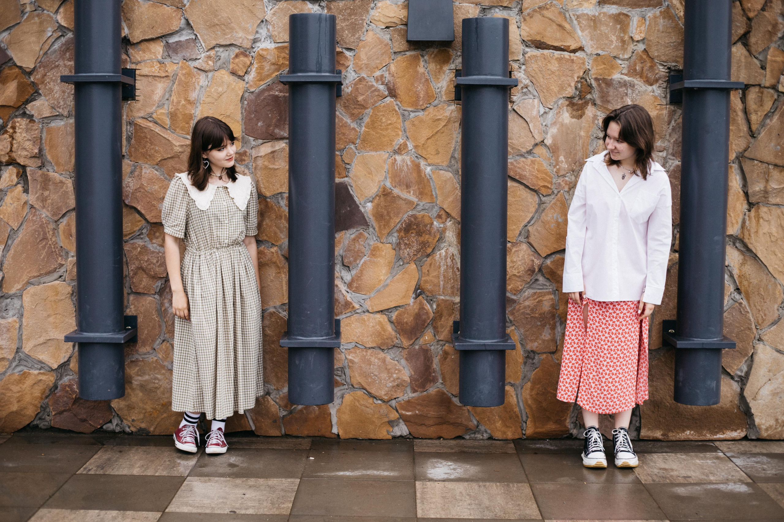 Подружки. Фотосессия на набережной. Фотограф Ирина Колесникова