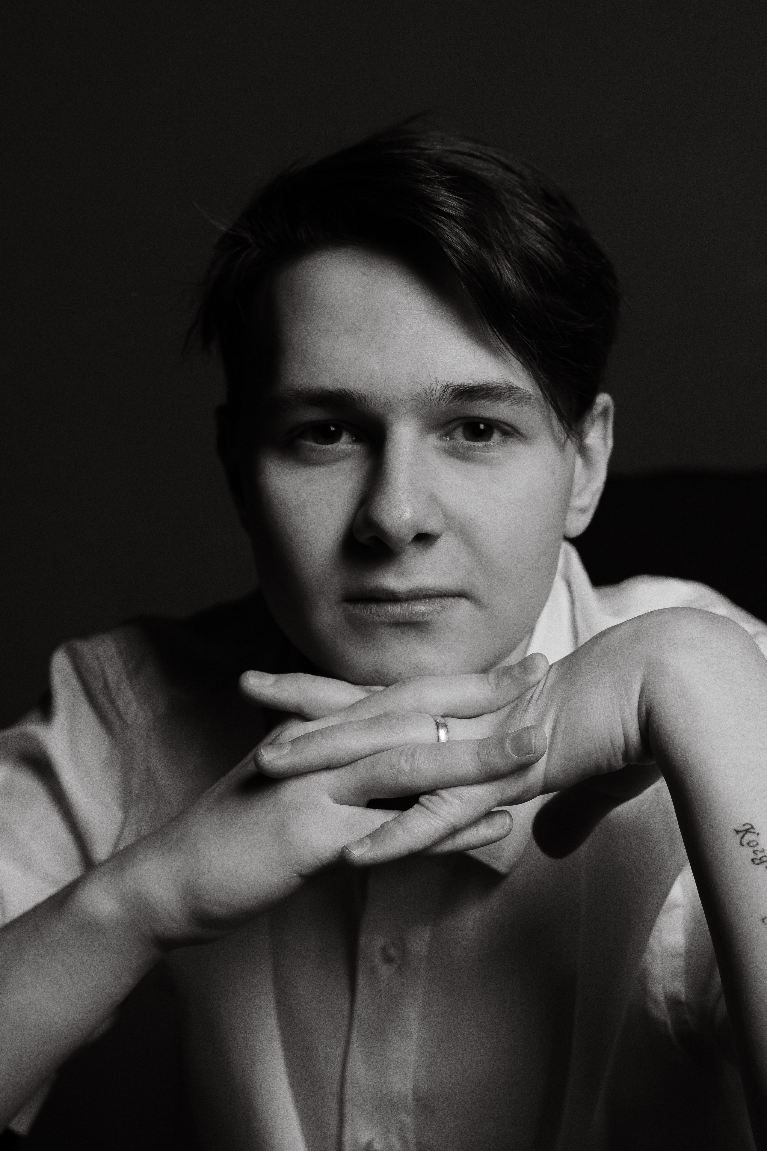 Студийная съемка (base). Ph | Tyumen