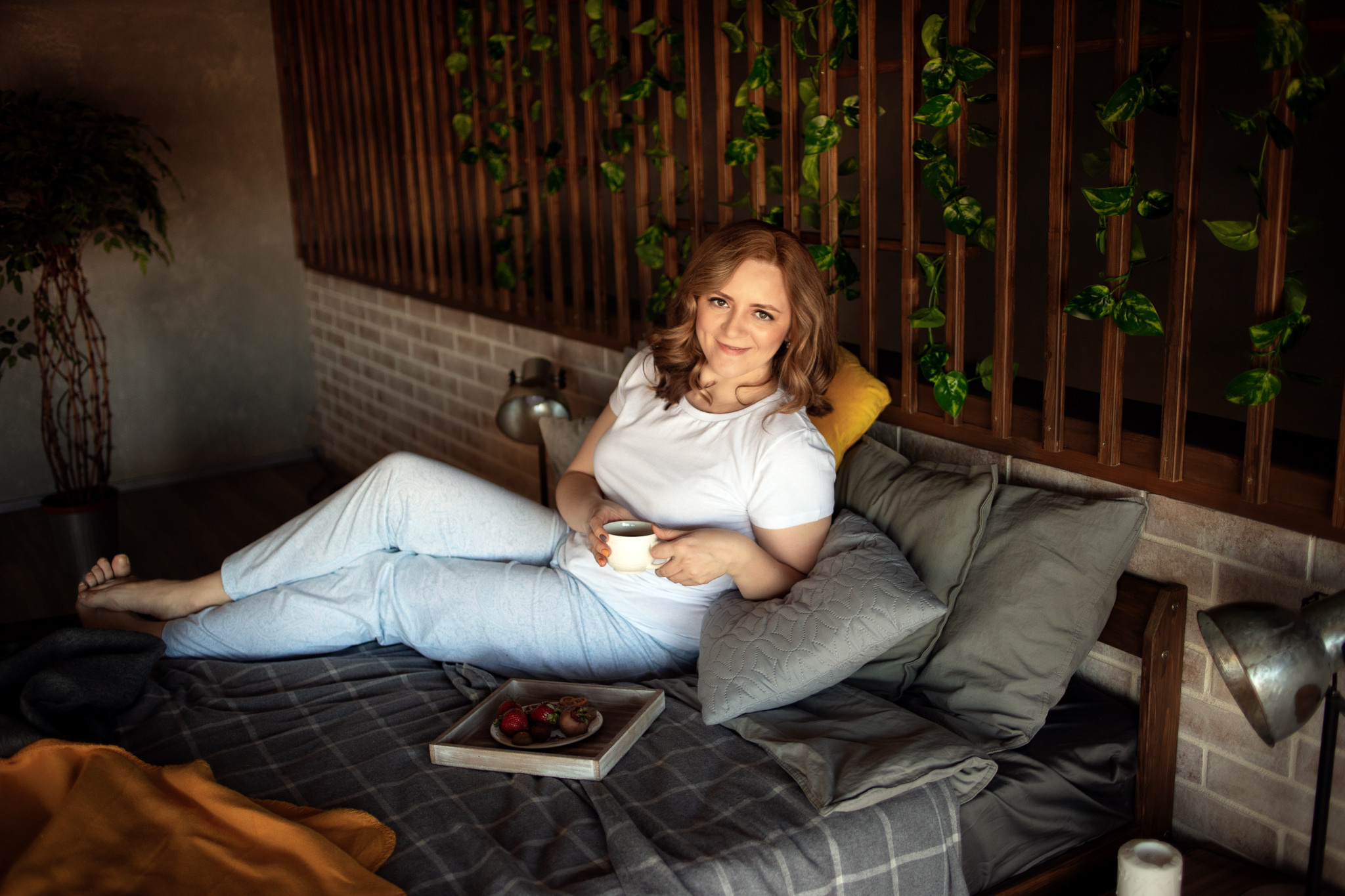 Контент - съёмка для мастера по изготовлению букетов из сухофруктов и конфет ручной работы   