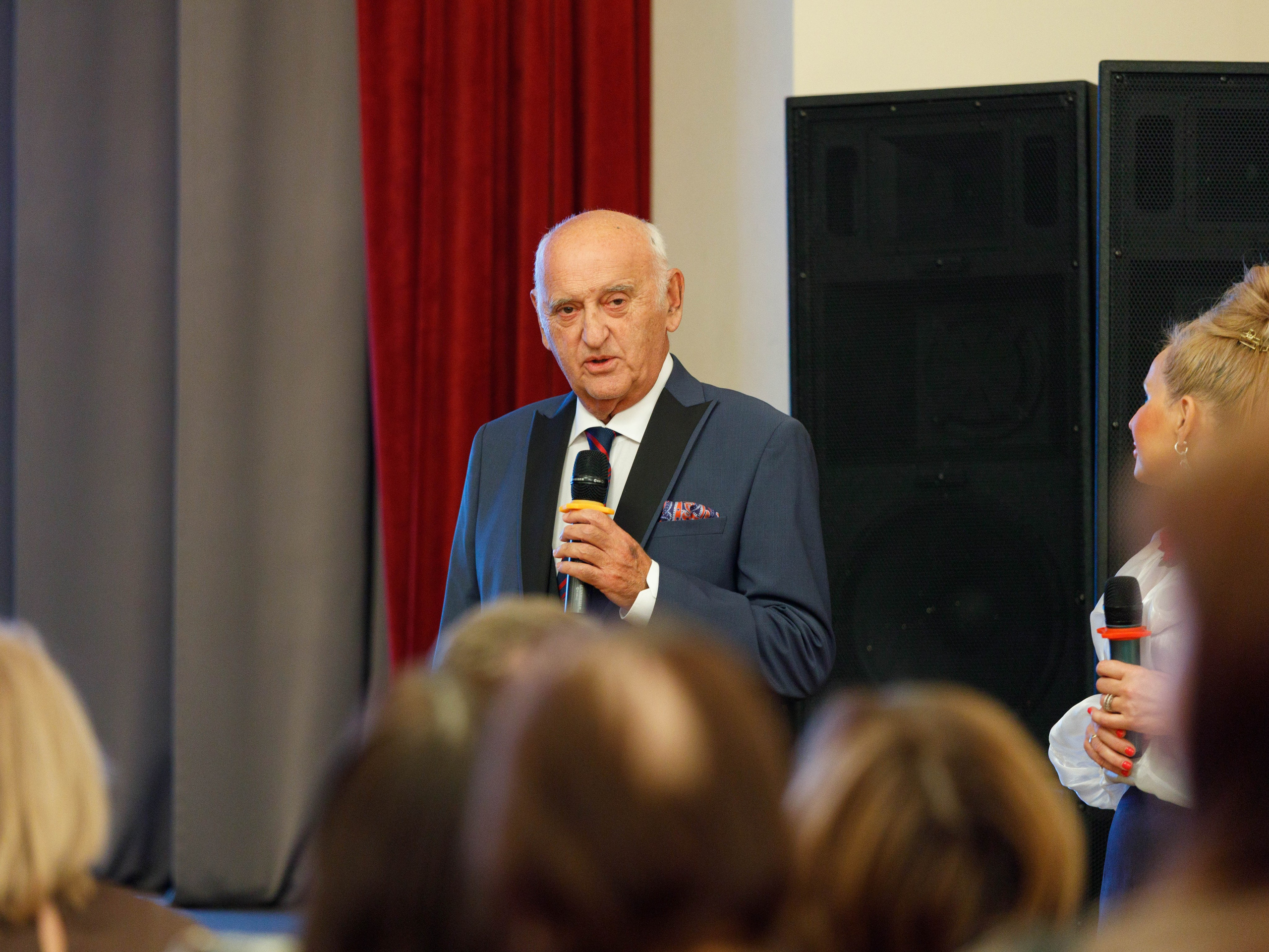 Сессия с профессорами. Дом Учёных 25.10.25. Репортажный фотограф в Новосибирске Алена Помазунова