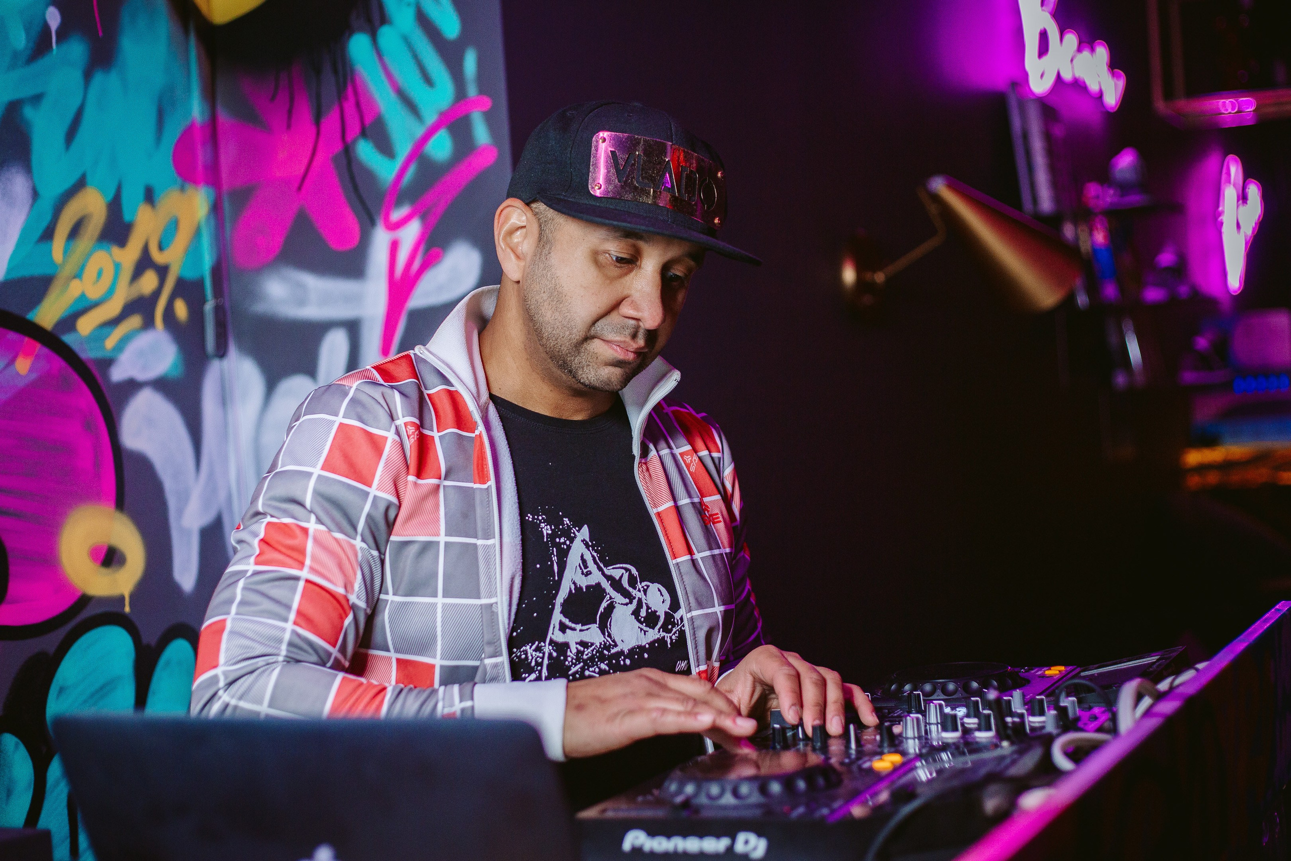 Клуб. Свадебный Фотограф в Москве Гор Магтагян