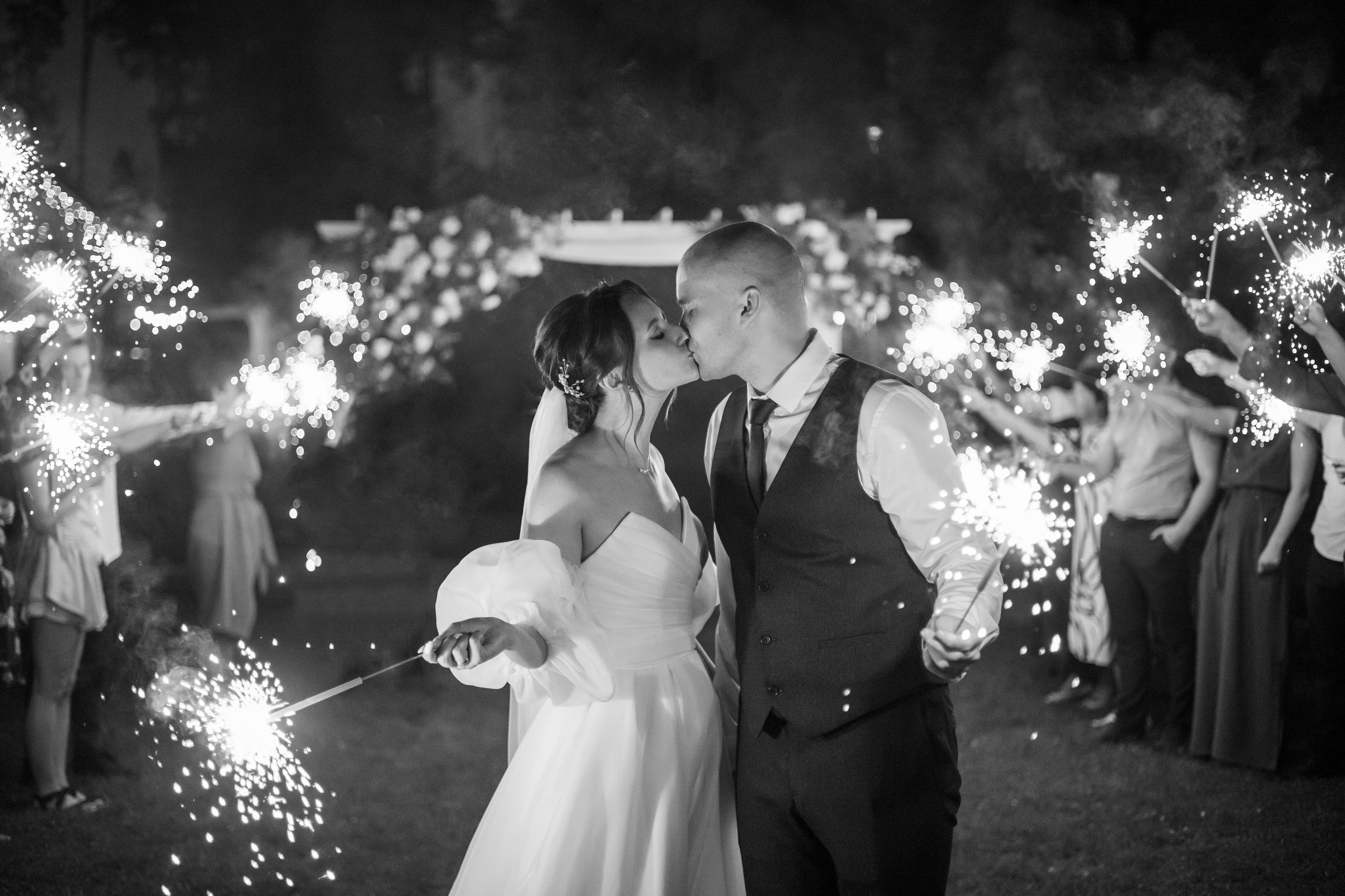 Полина и Дмитрий, загородный клуб «Барин», ЗАГС в г. Пушкино. Свадебный и репортажный фотограф (Москва, Королев и другие)