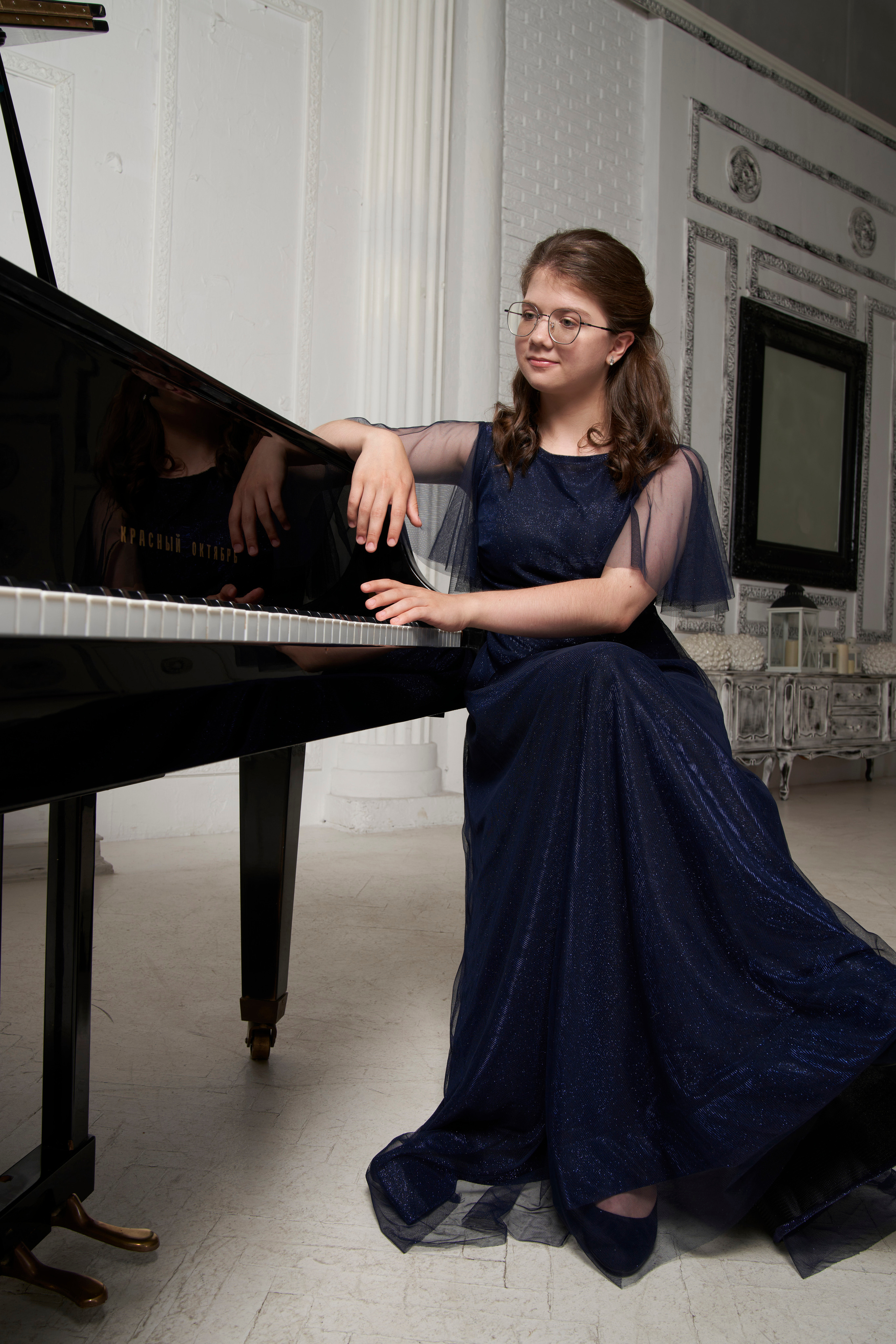 ЛИЯ КОПЫЛОВА, пианистка (Москва). Елена Кравченко, ФОТОГРАФИКА