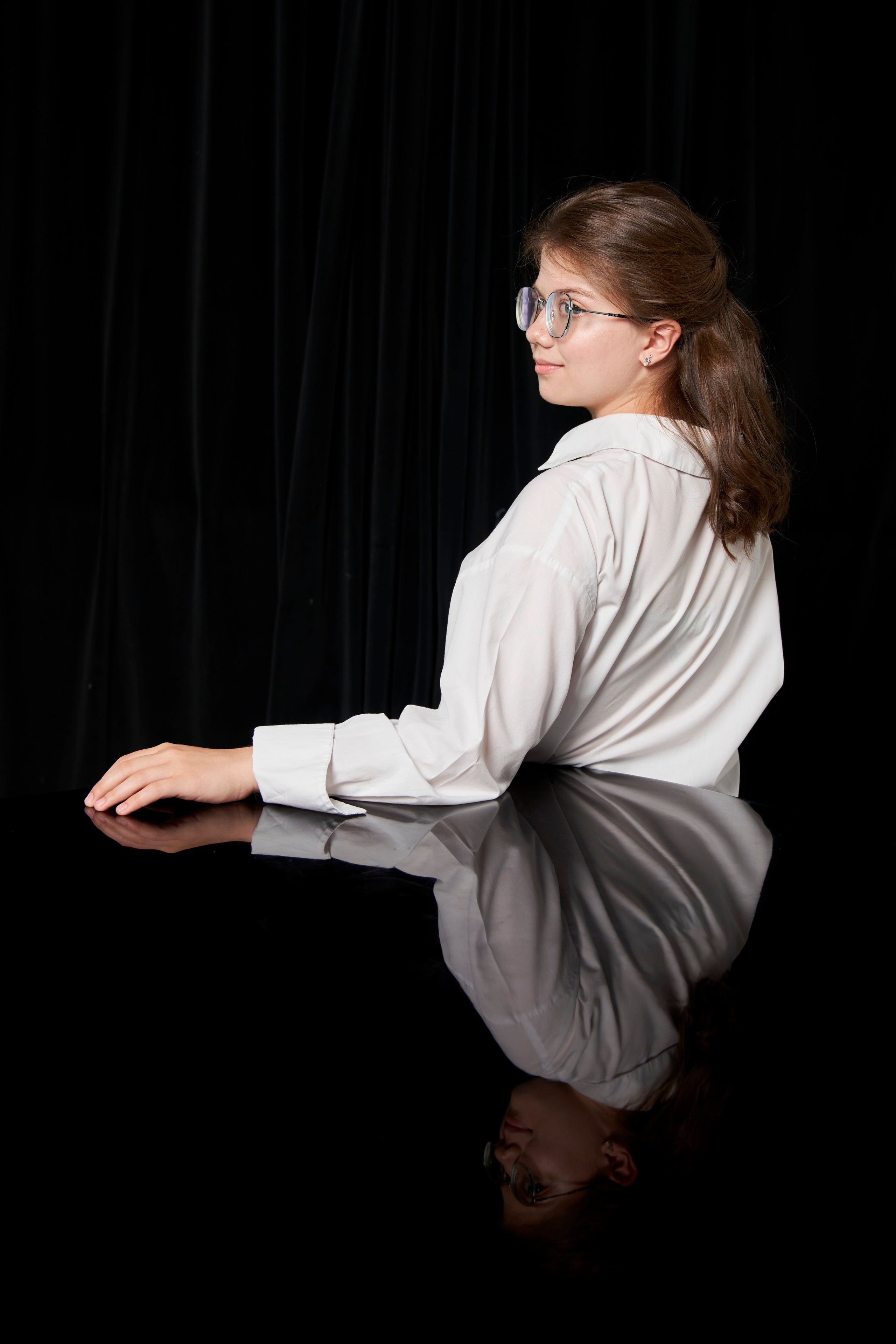 ЛИЯ КОПЫЛОВА, пианистка (Москва). Елена Кравченко, ФОТОГРАФИКА