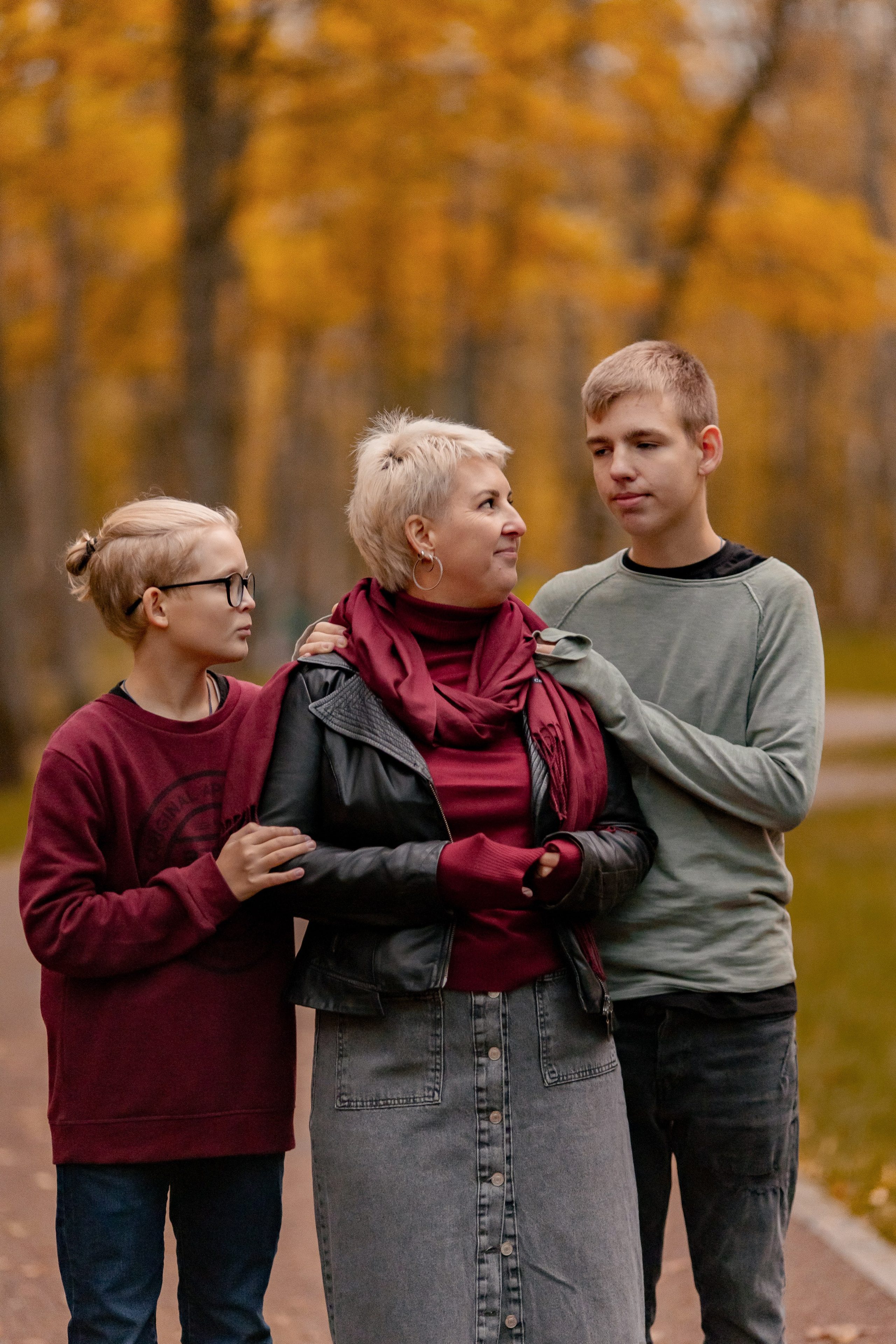 Классная фотосессия для мамы с сыновьями. Фото и видео Москва, Московский. Свадебный фотограф, видеограф, фотосессии, видеосъемка