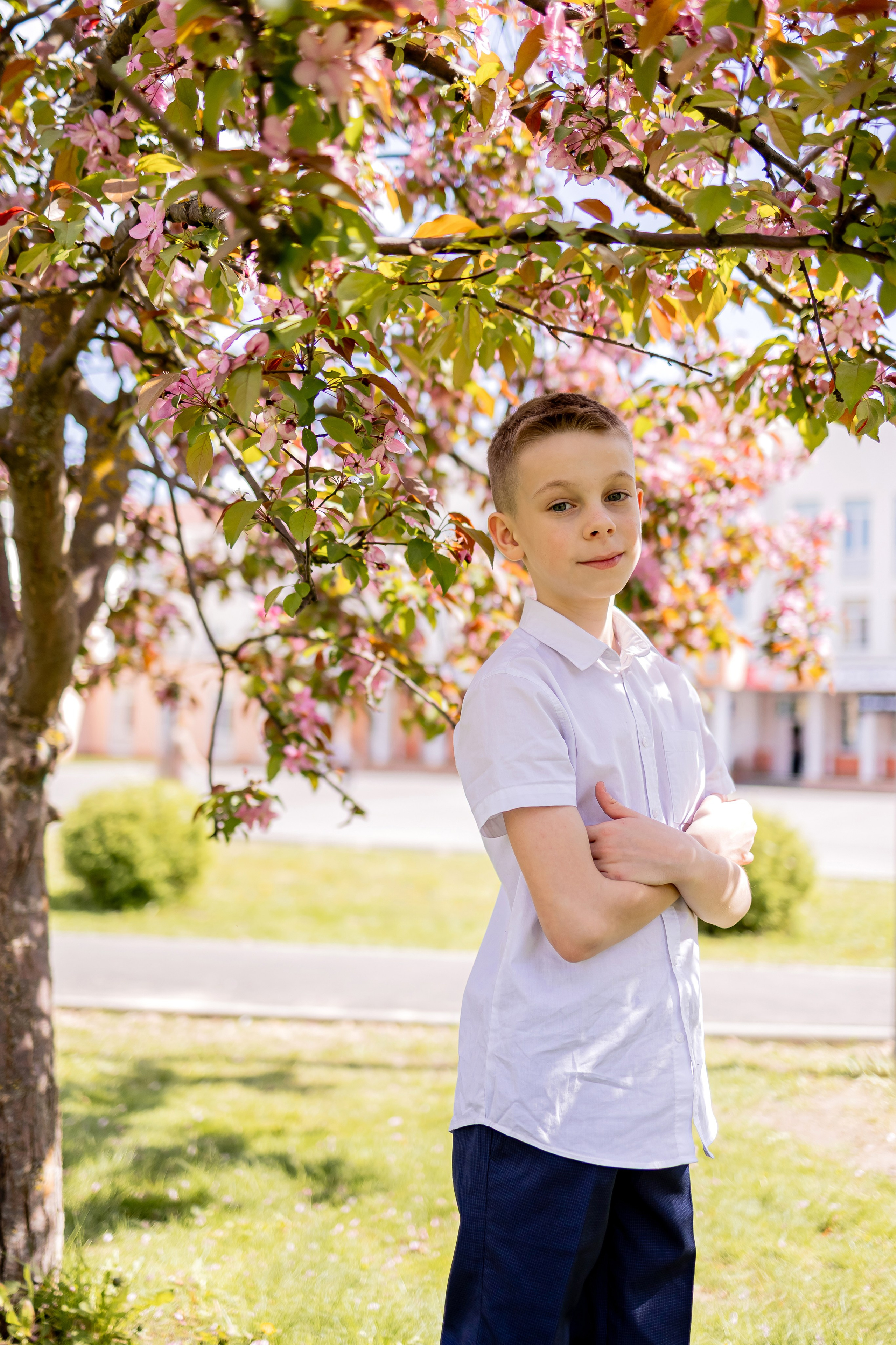 Выпускной в начальной школе на улице. Фотограф и видеограф Москва. Свадебный фотограф, видеограф. Выпускные альбомы. Оживающие альбомы