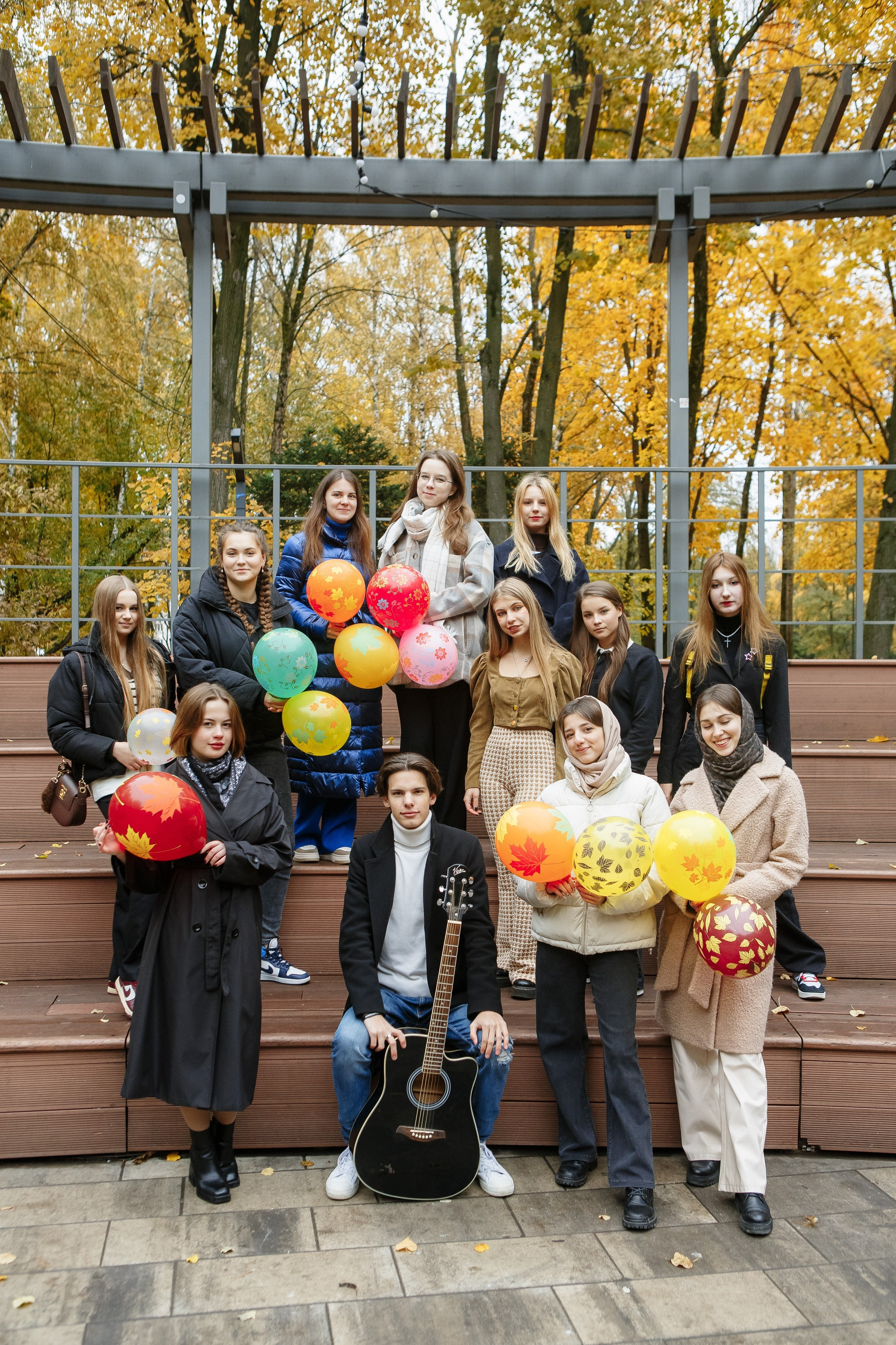 Осень Гимназия 12 11 В 2023 г. Свадебный и портретный Фотограф в Липецке Дмитрий Котюков