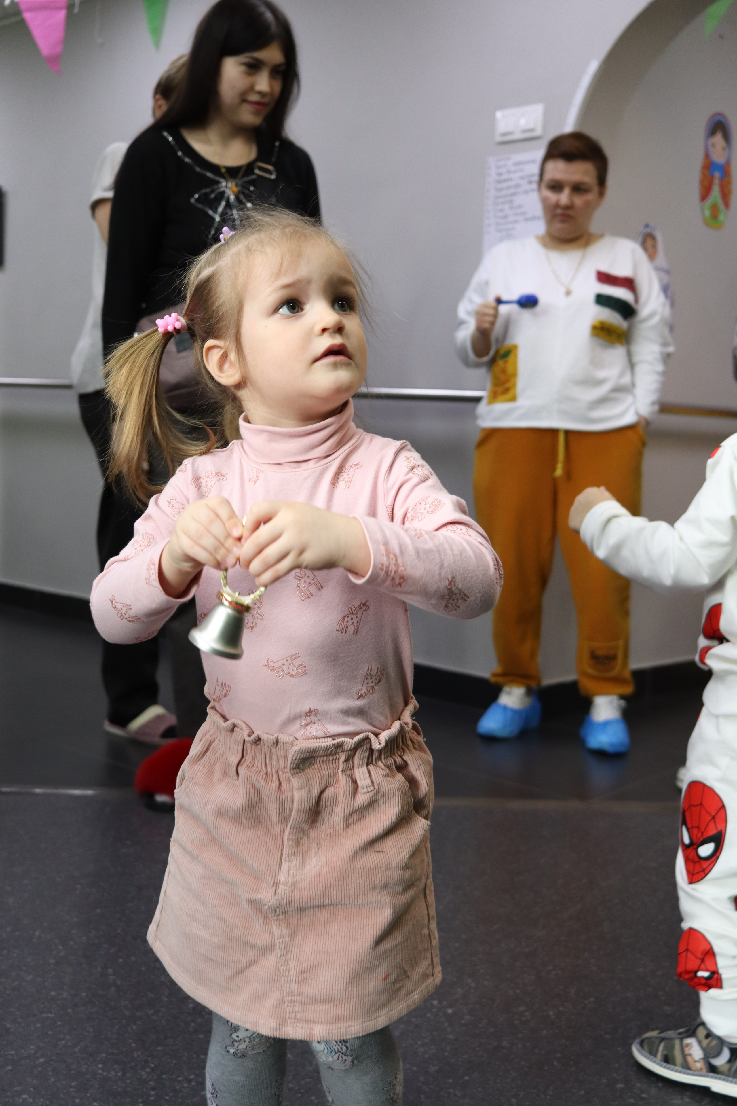 Масленица для малышей в «Зелёной груше». Репортажный фотограф в Москве и Зеленограде Karina-vozd
