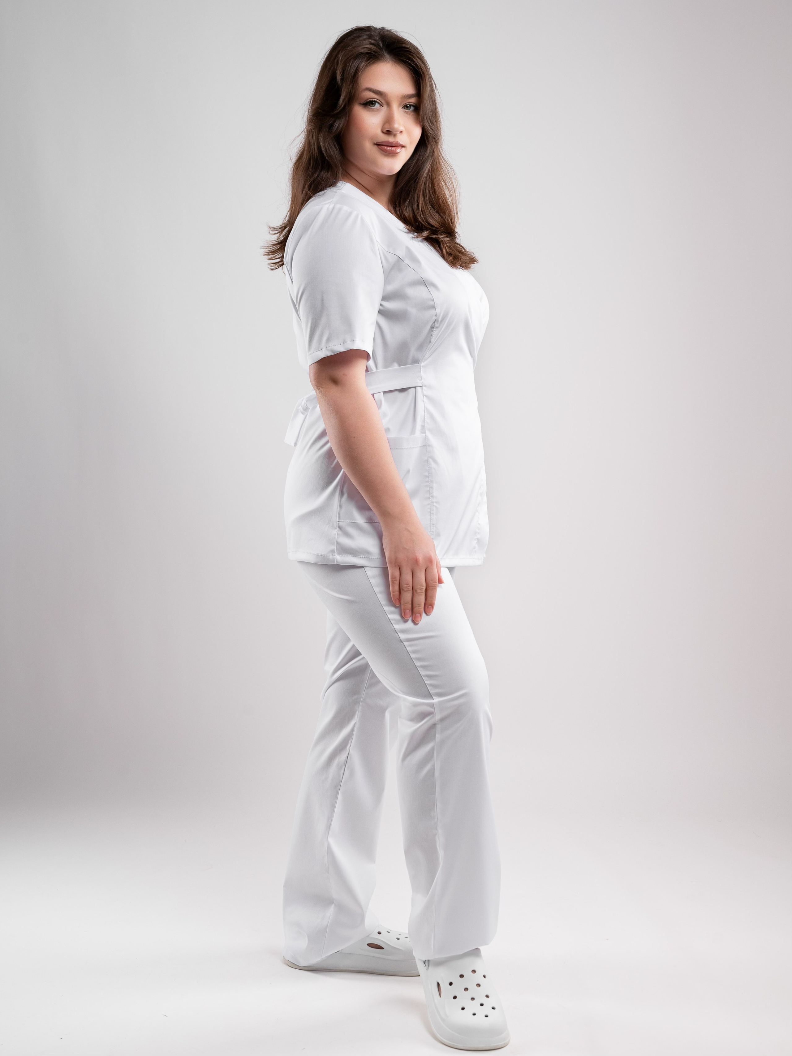 Медицинские костюмы. Предметный фотограф, фото для маркетплейсов Пятигорск, КМВ