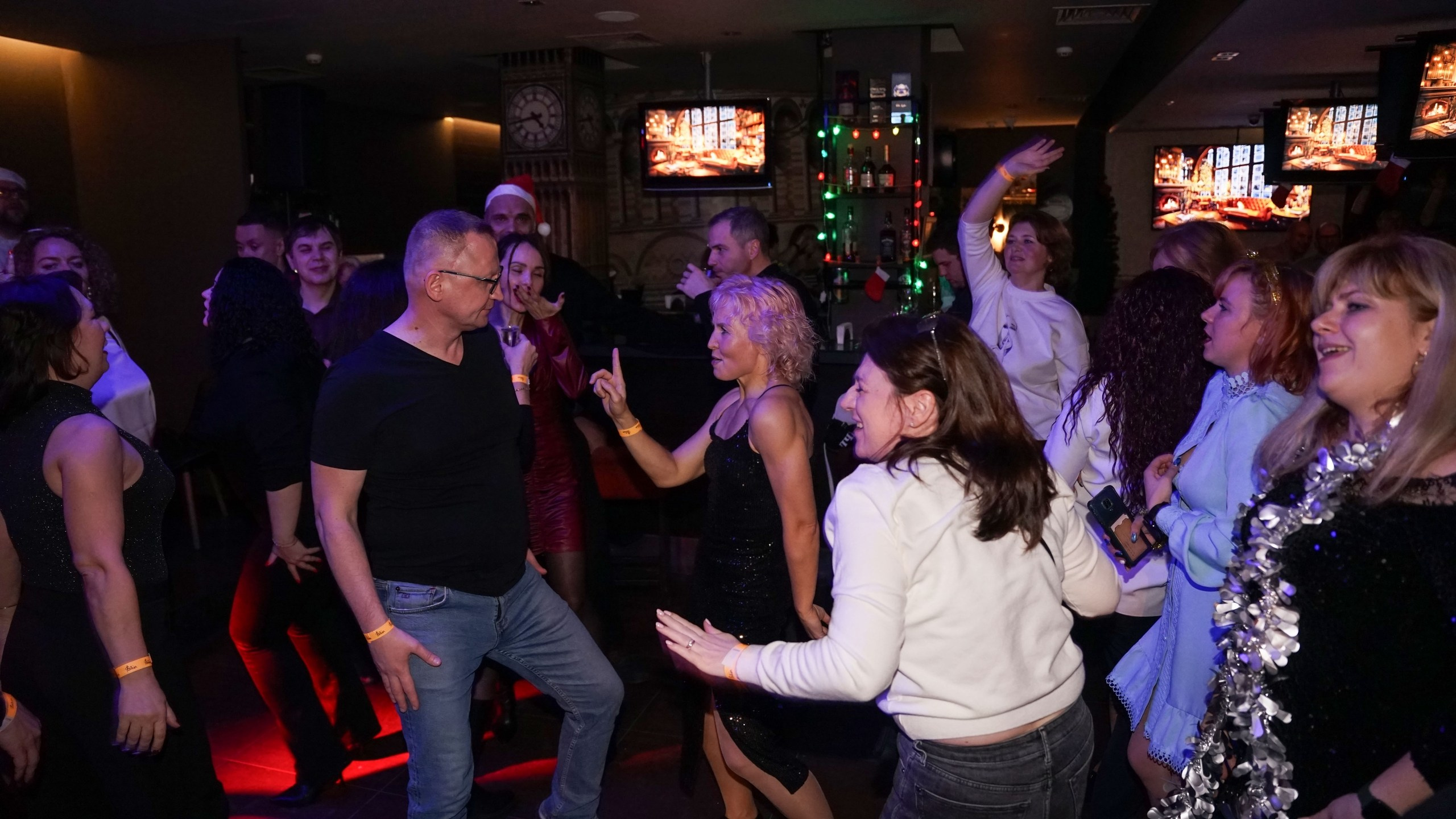 Новогодний корпоратив. Клубная вечеринка 23.12.23. Галерея Фантим