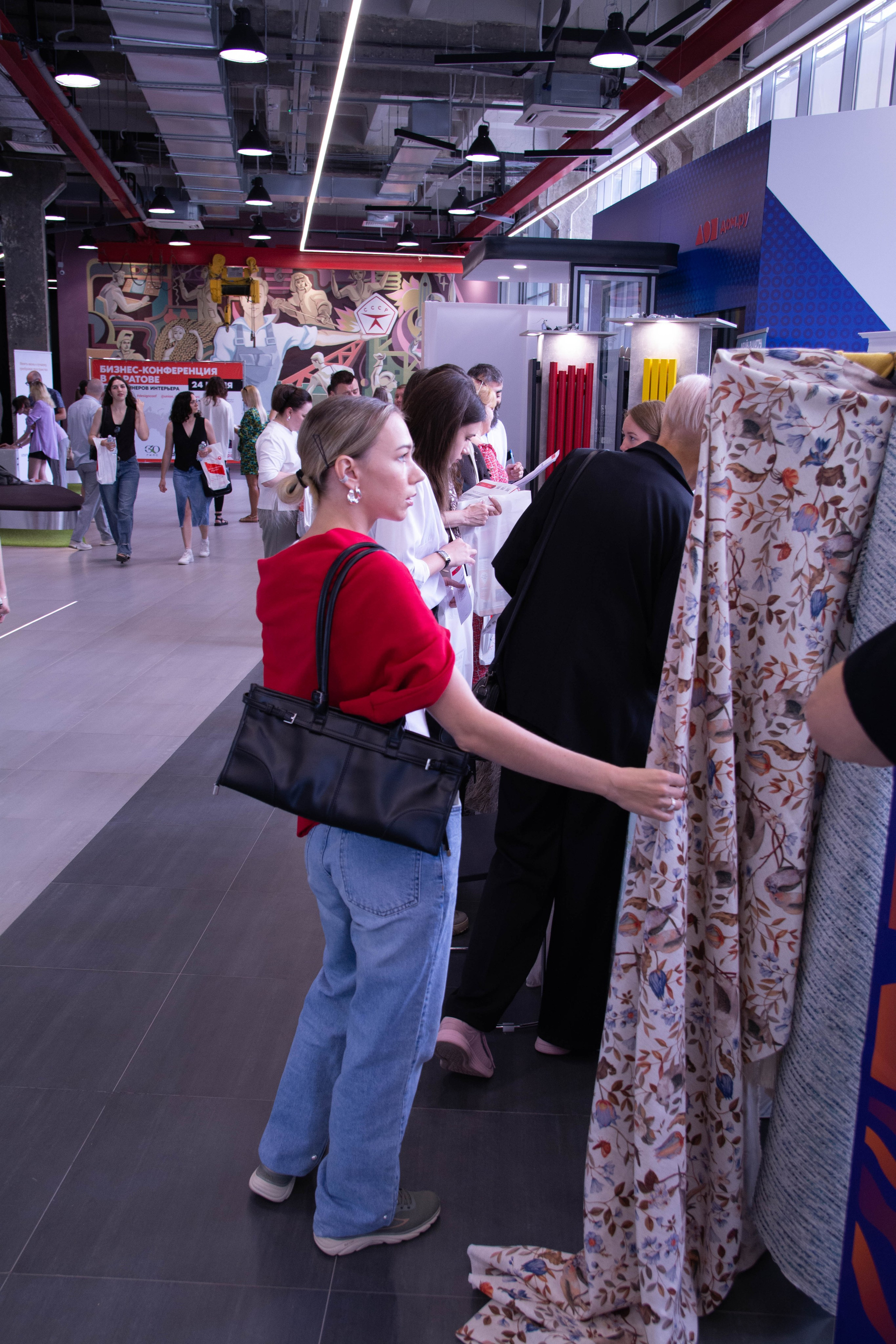 Бизнес-конференция для дизайнеров интерьера 2025. Вадим Малянов — фотограф / видеограф в Саратове