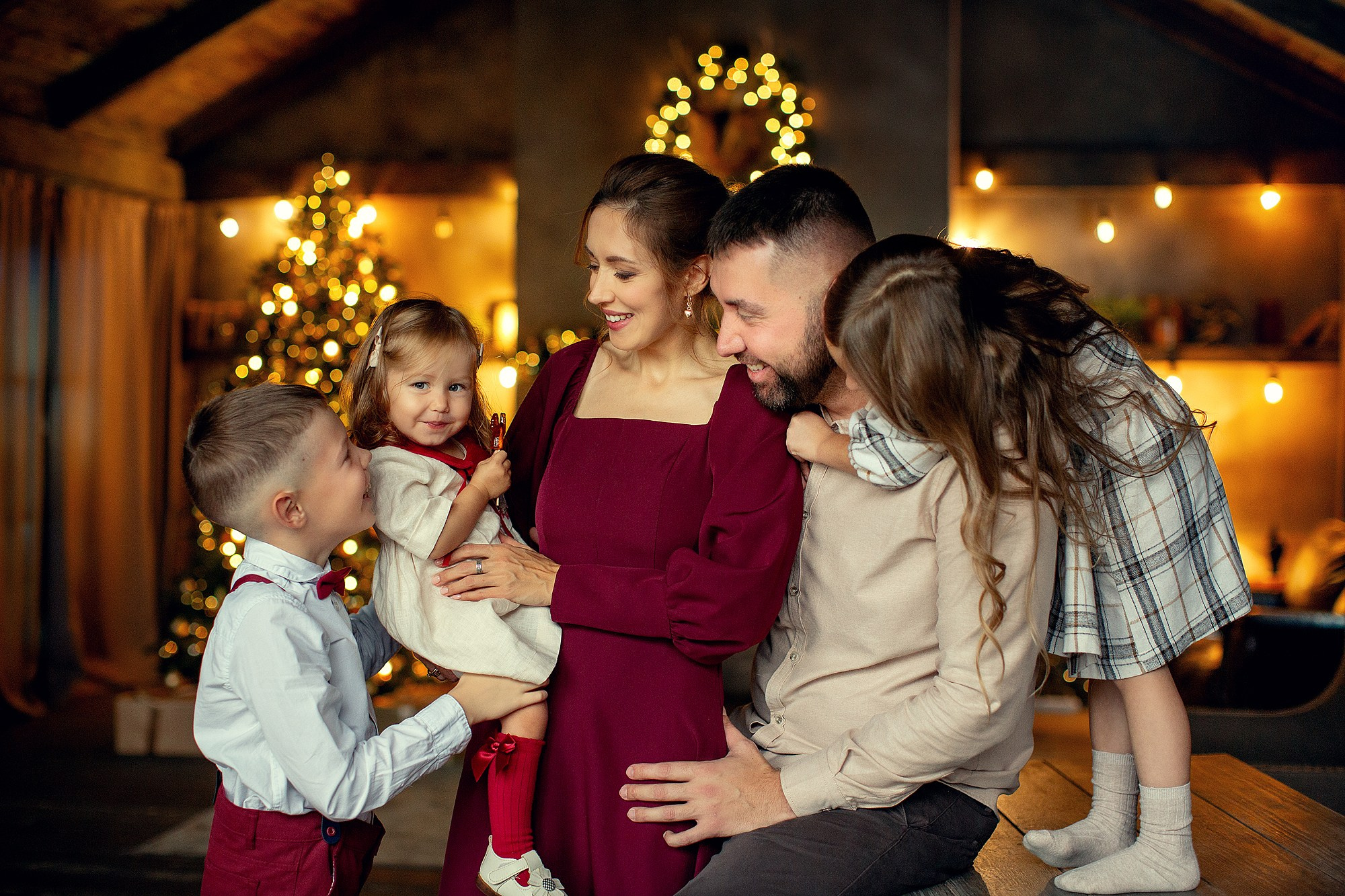 Новогодняя праздничная Фотосессия в студии. Семейный фотограф Татьяна Надеждина | Москва, Московская область, Ярославль