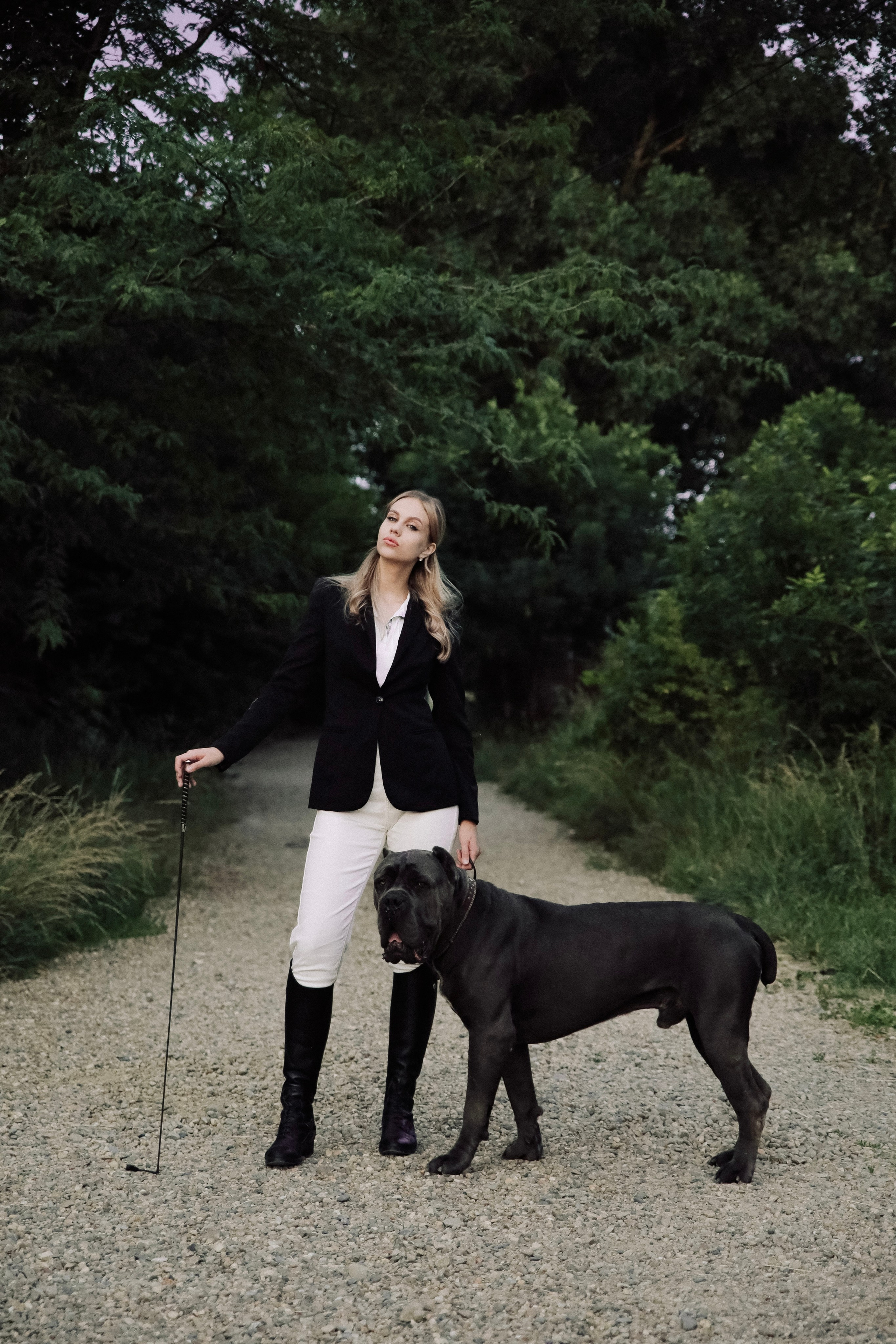 Фотопроект с лошадью Куклой и кане-корсо Цефеем. Семейный и конный фотограф в Краснодарском крае и Адыгее