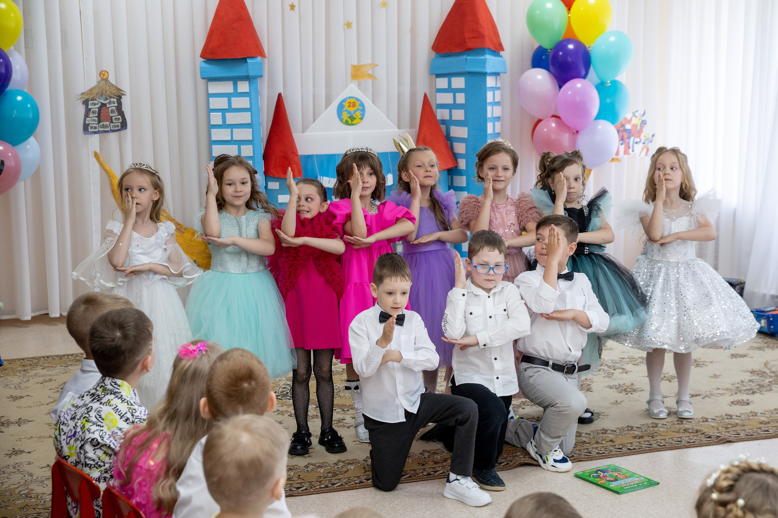 Выпускные в детском саду. Свадебный и семейный фотограф в Костроме Константин Квашнин