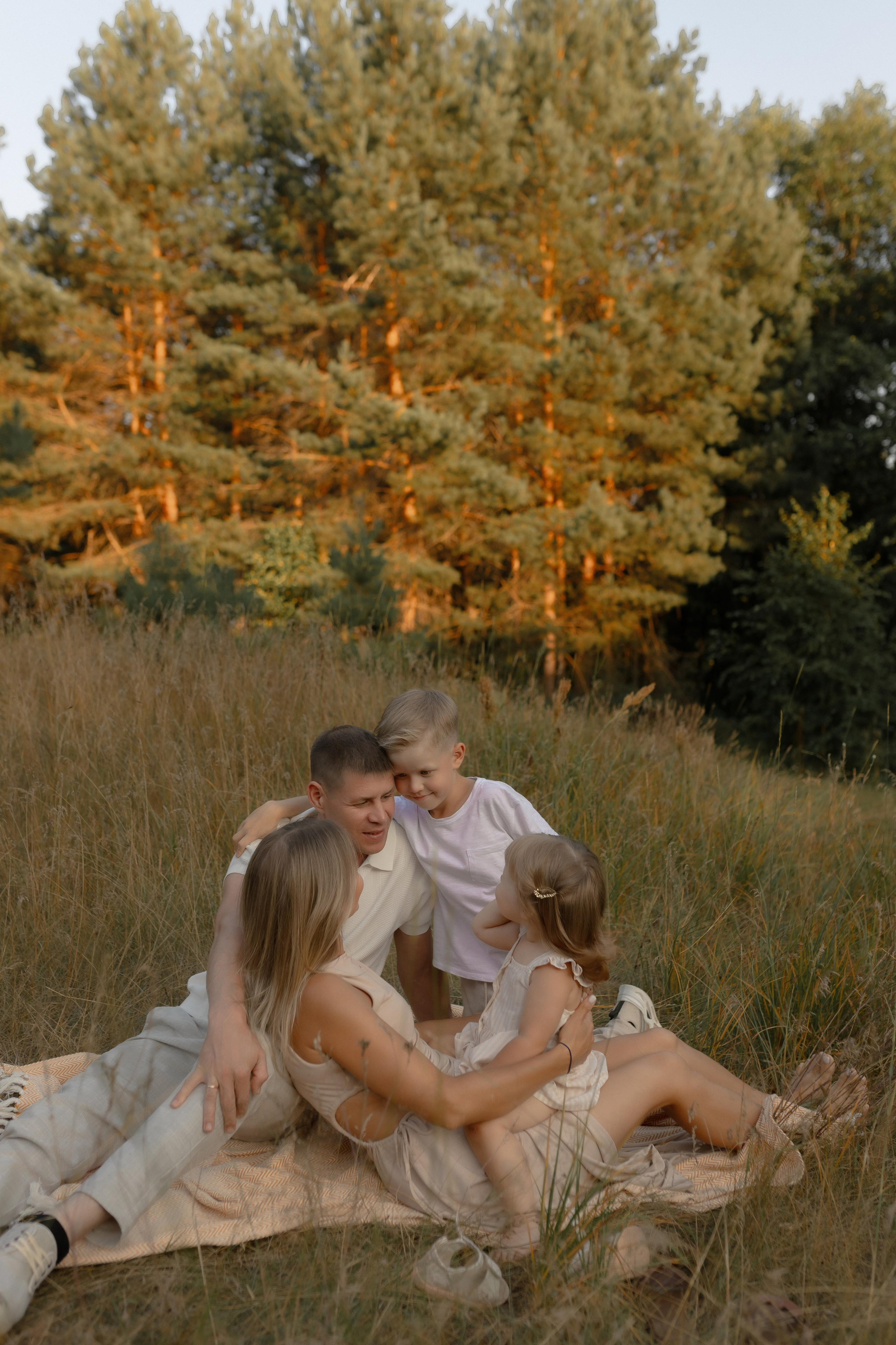 Алексей, Мария, Ваня и Варя. Фотограф Татьяна Семенова