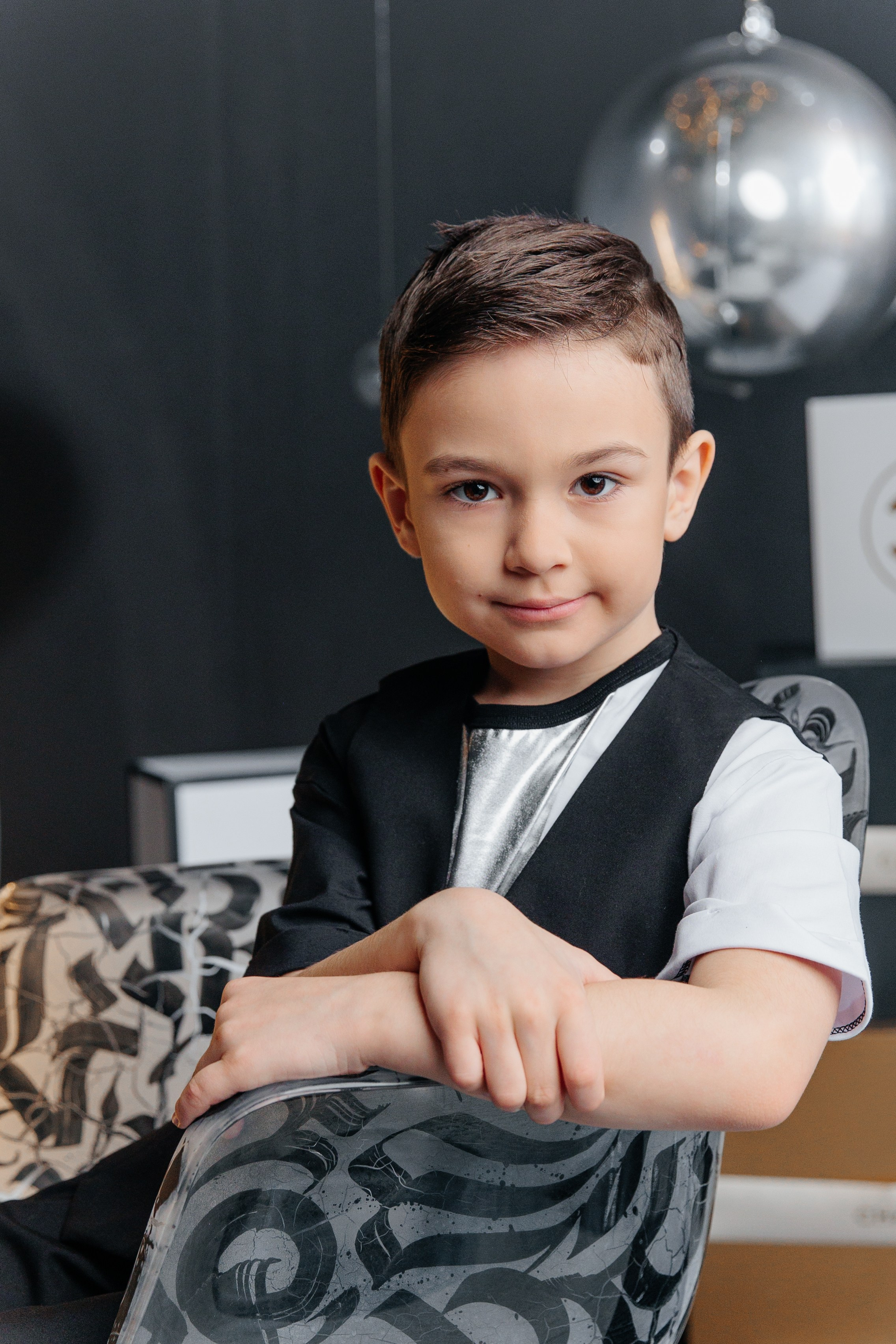 Токов Имран. Model base