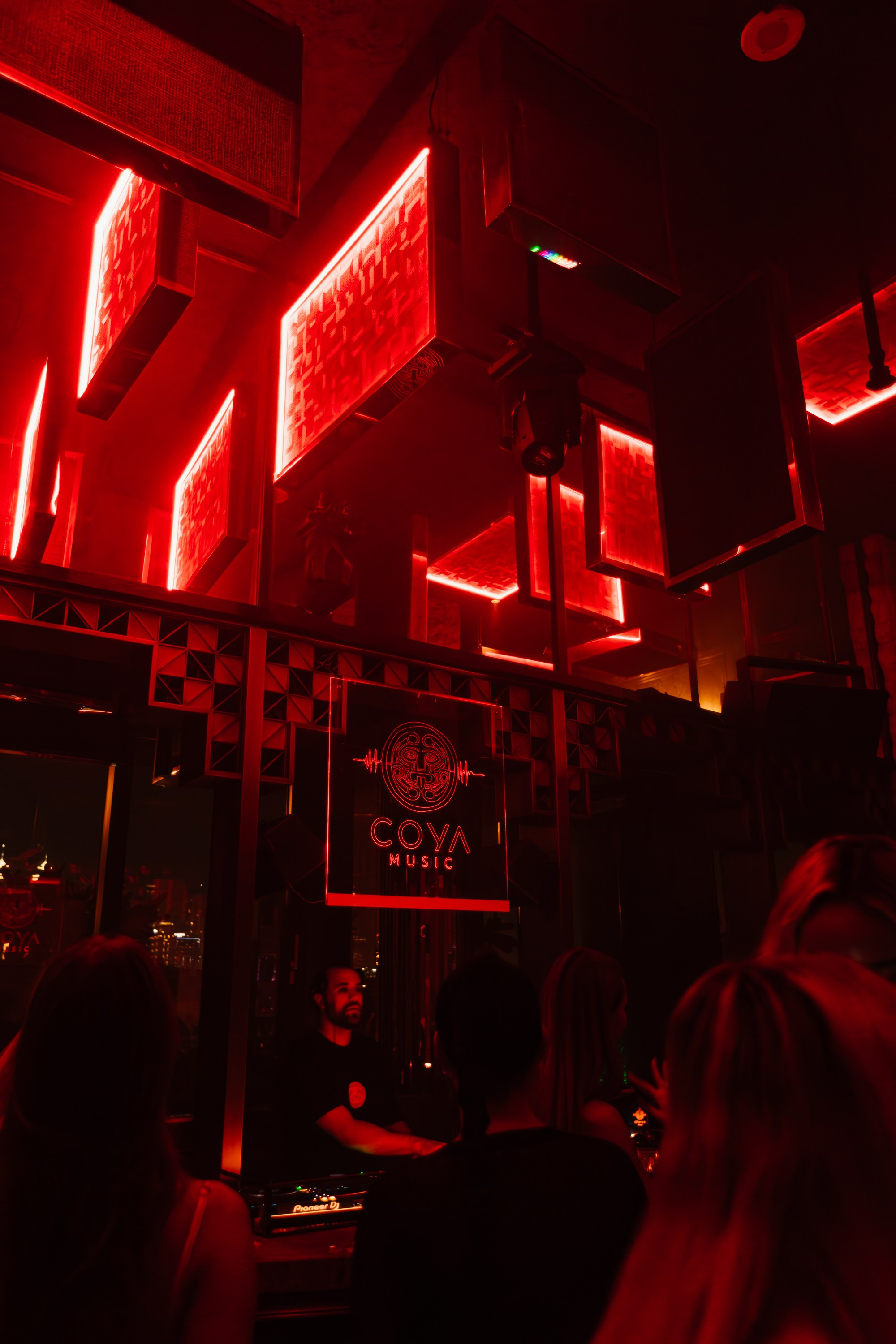 COYA Dubai Party — Nightlife & Event Photography. Evgen Yatsenko — Photographer in Dubai