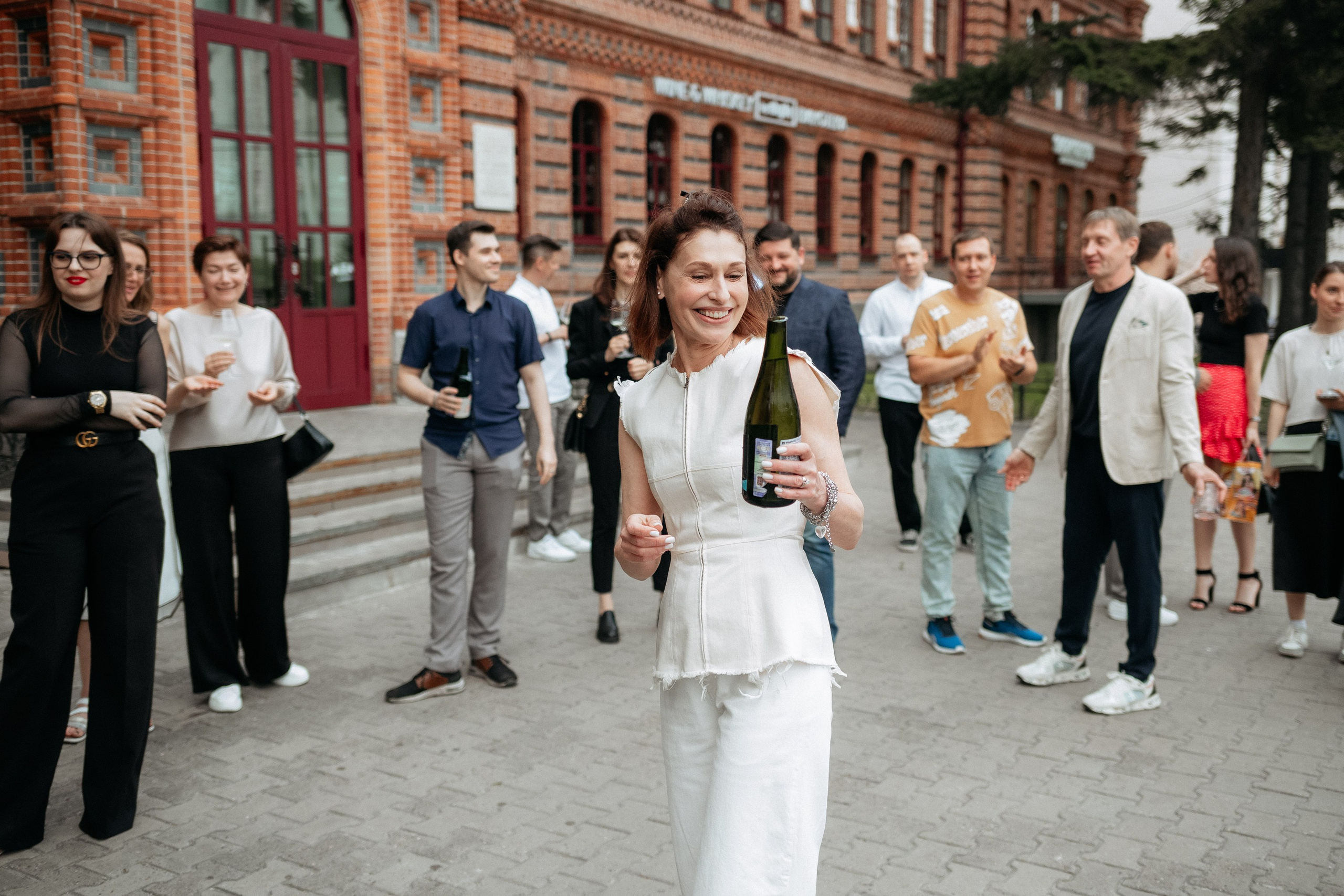 BY SIMPLE ВИНОТЕКА — ОТКРЫТИЕ. СВОИ. ФОТООТЧЕТЫ-СОБЫТИЯ-МЕСТА