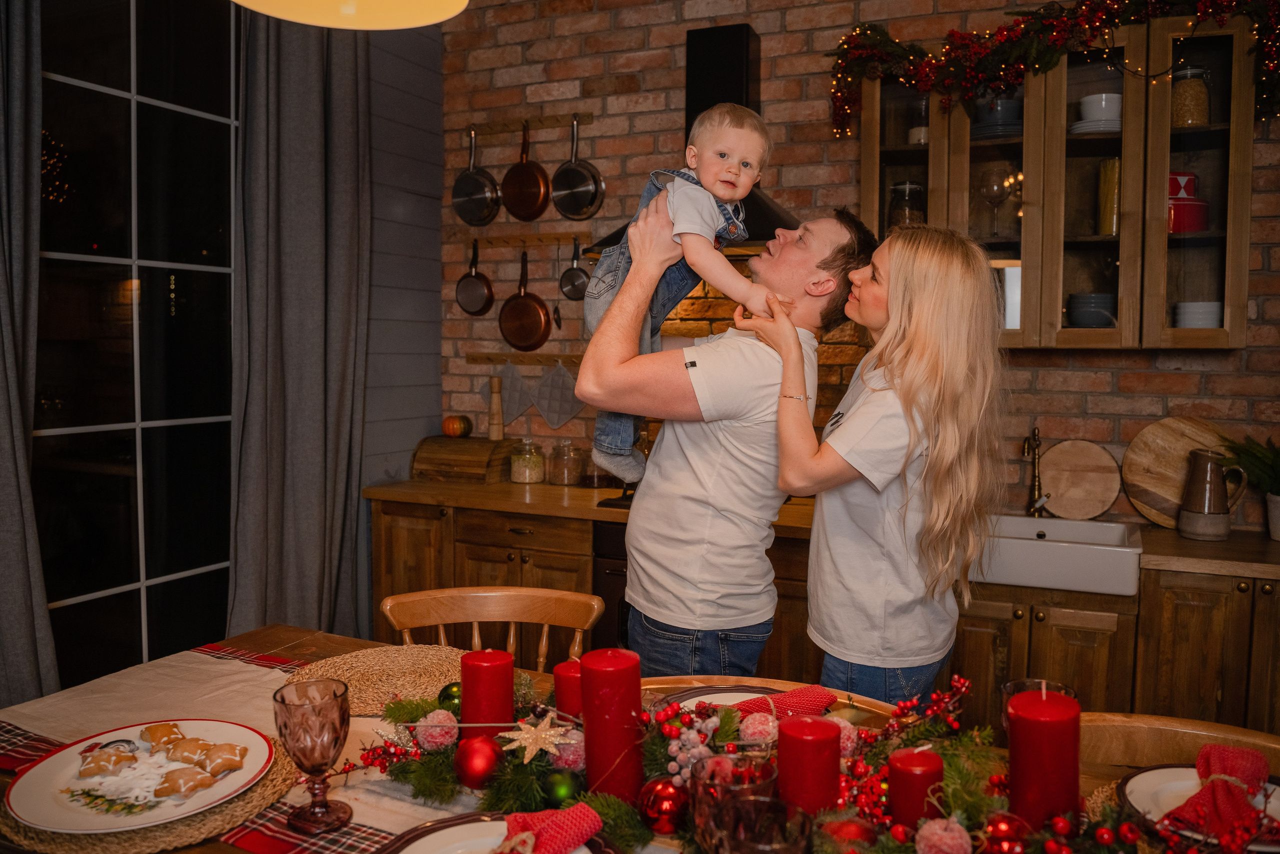 новогодняя фотосессия в фотостудии мимика, зал шале