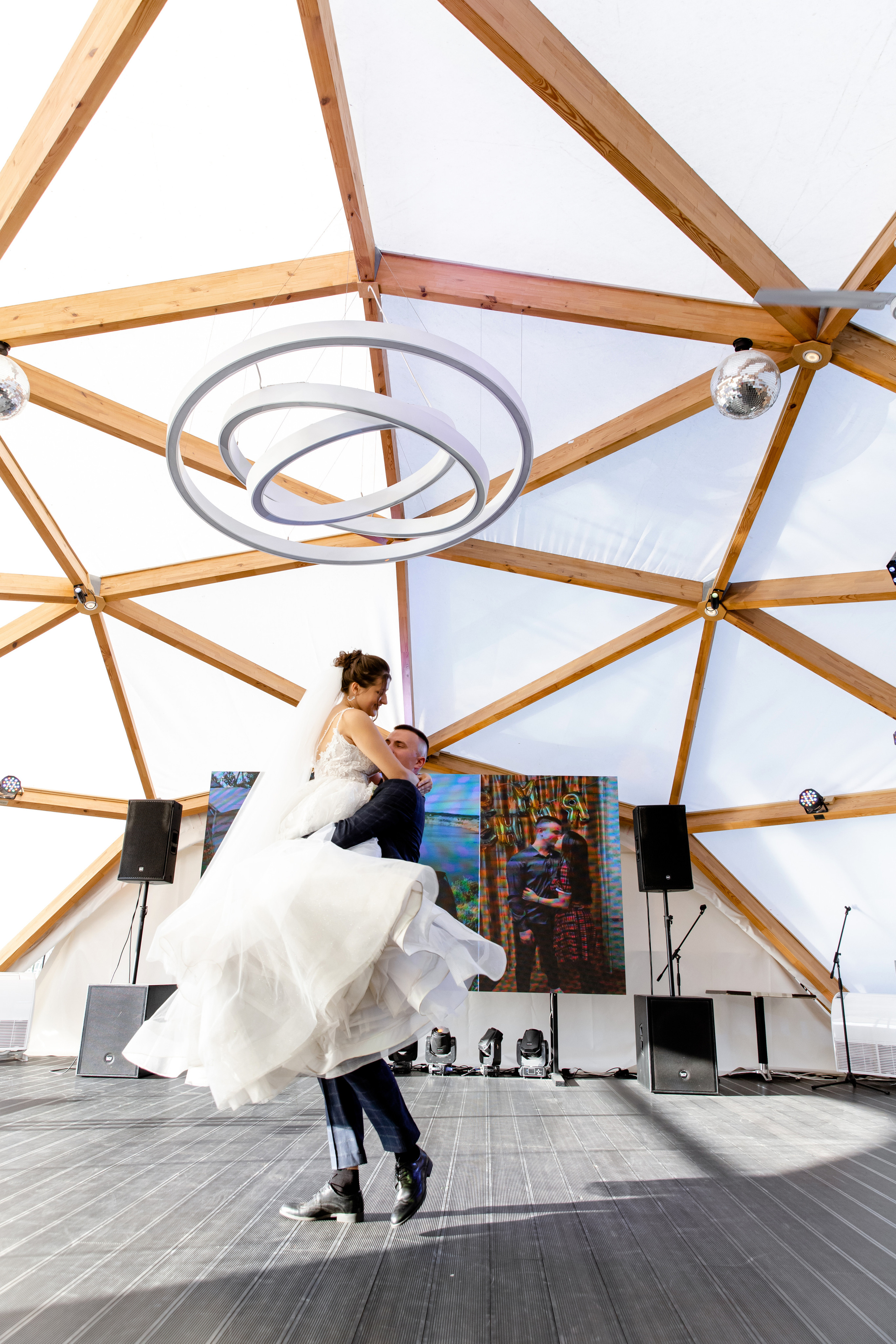 Свадебный день Кирилла и Кристины. Свадебный фотограф Анна Бабахина