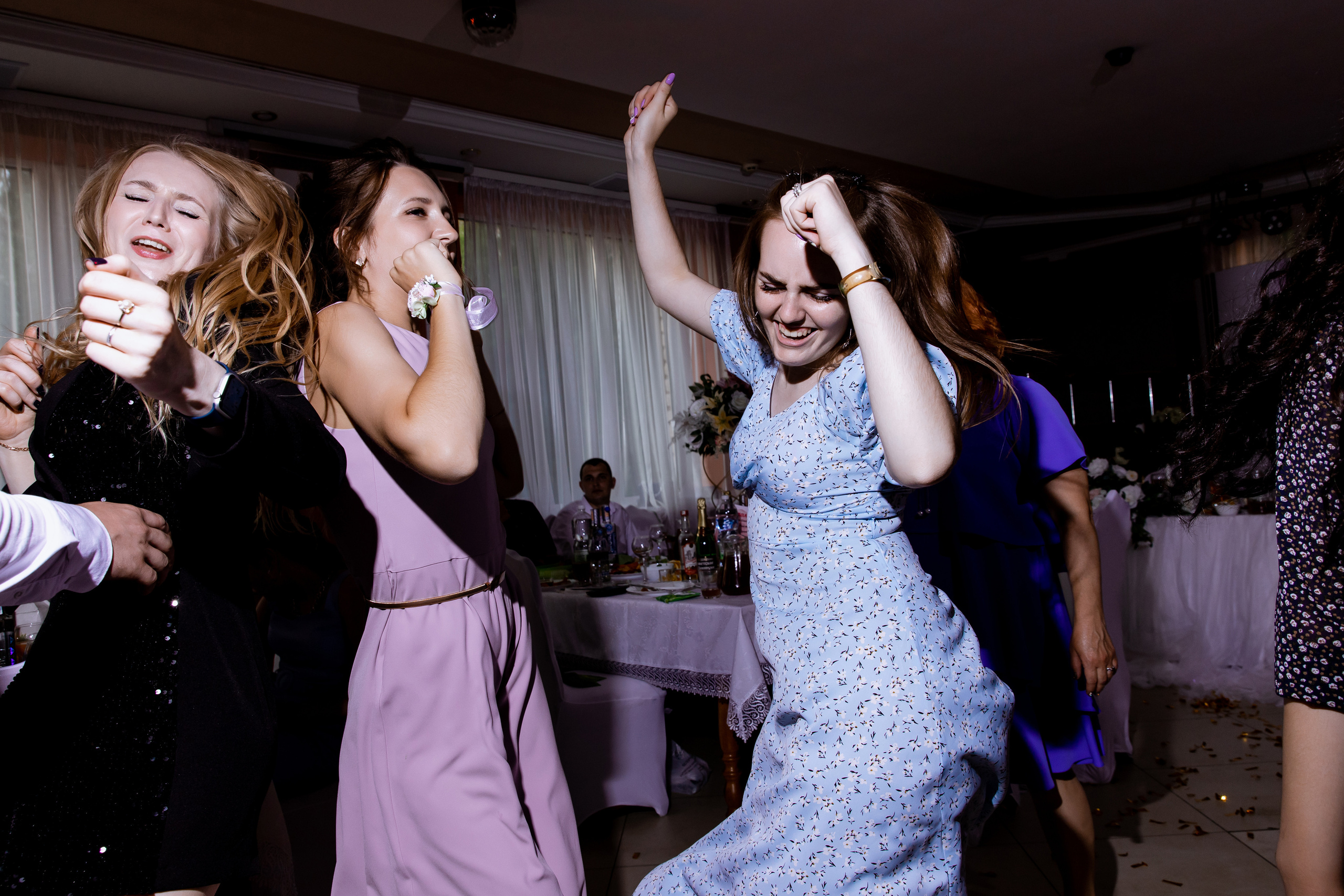 Свадебный день Кирилла и Вики. Свадебный фотограф Анна Бабахина