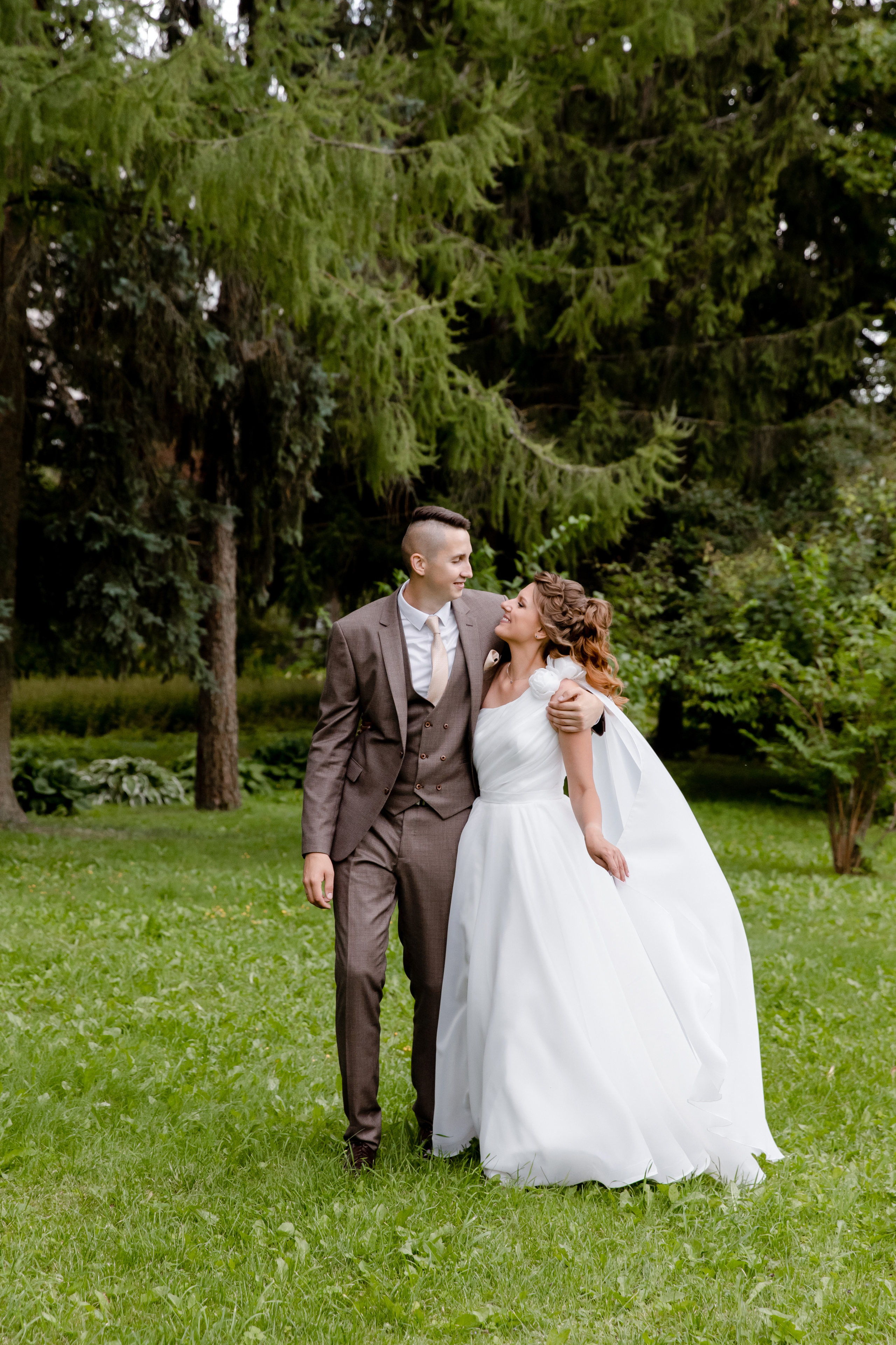 Свадебный день Влада и Марины. Свадебный фотограф Анна Бабахина