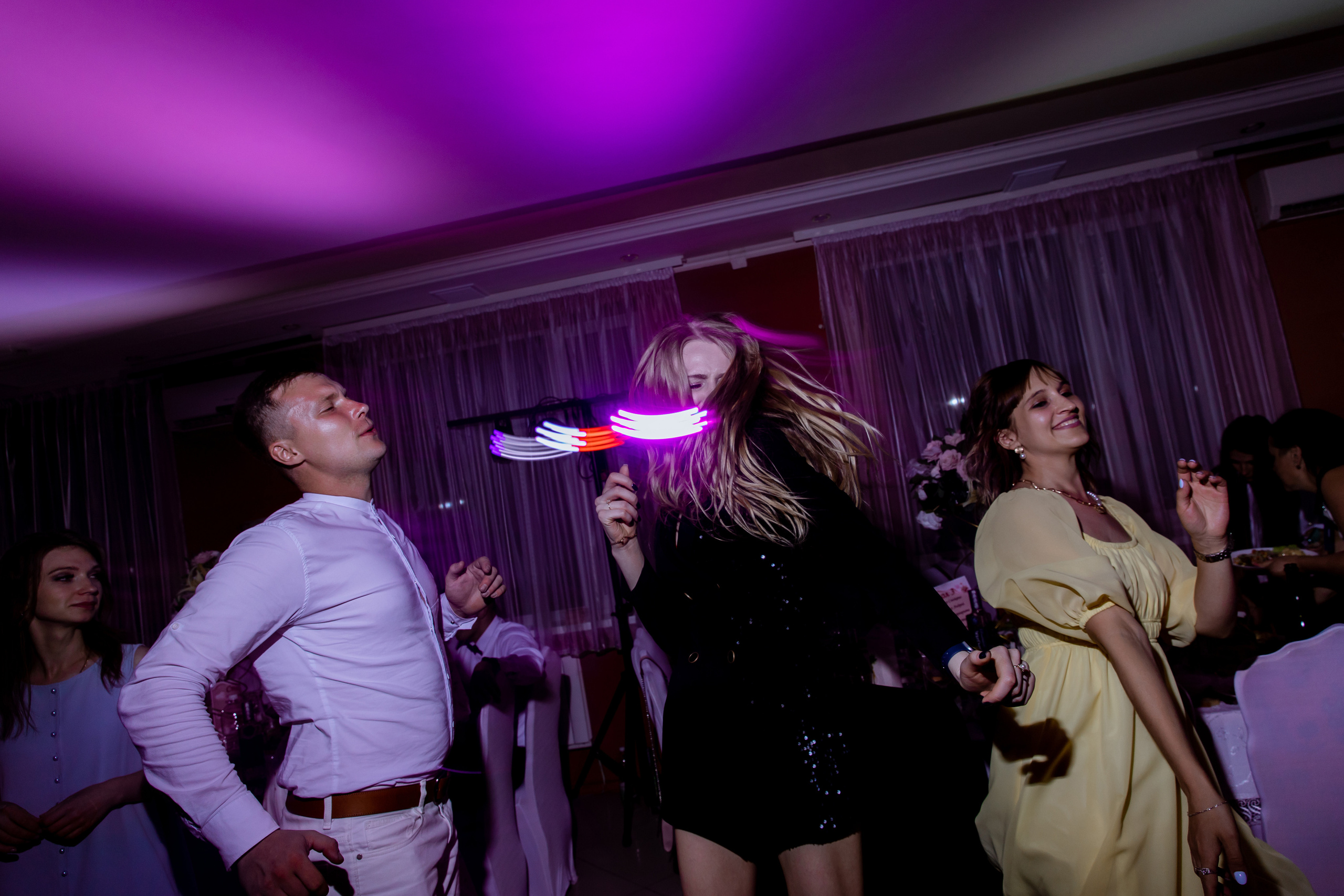 Свадебный день Кирилла и Вики. Свадебный фотограф Анна Бабахина