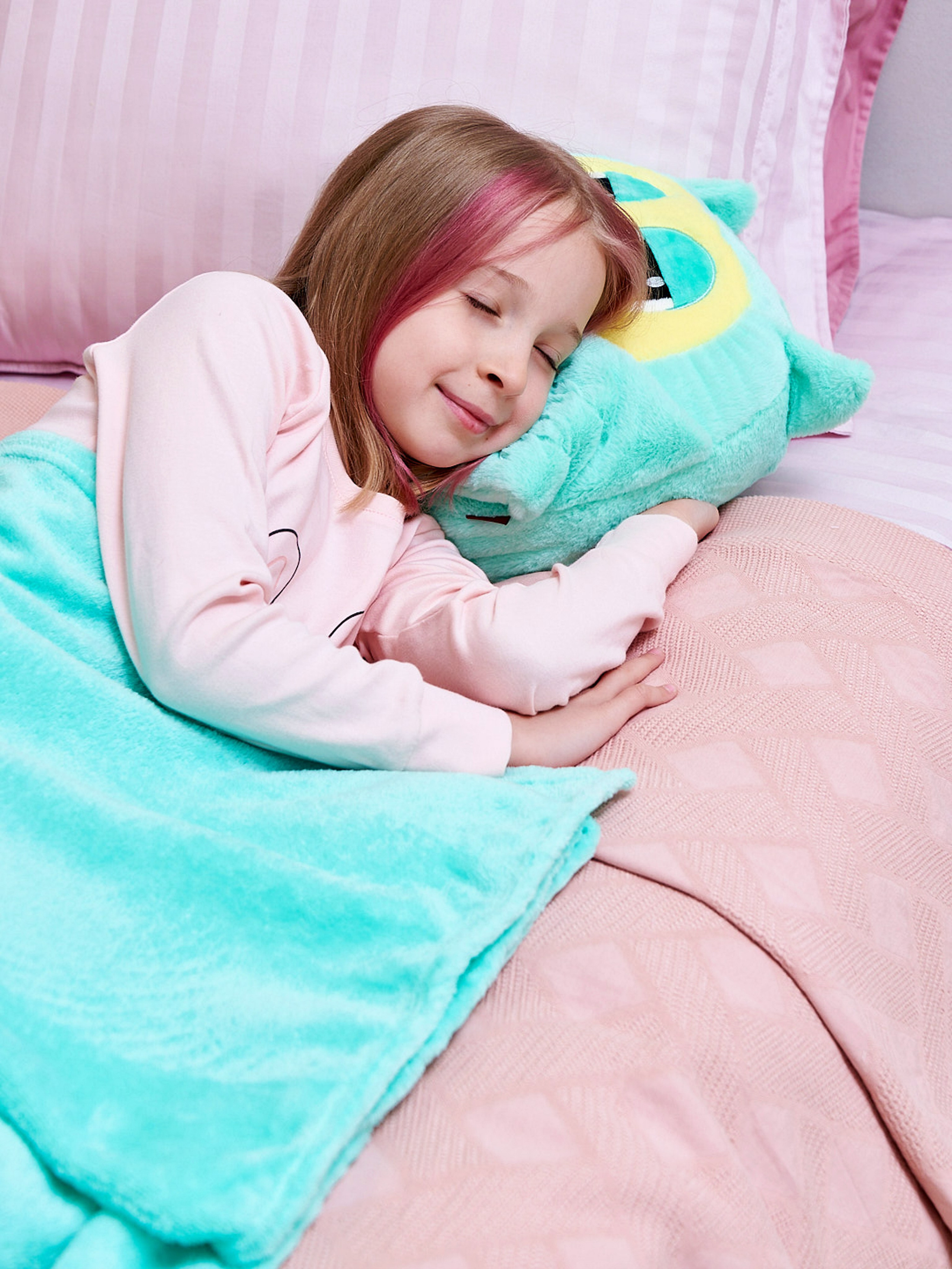 Съемка товаров в интерьере. Контент фотограф для бизнеса и маркет-плейсов