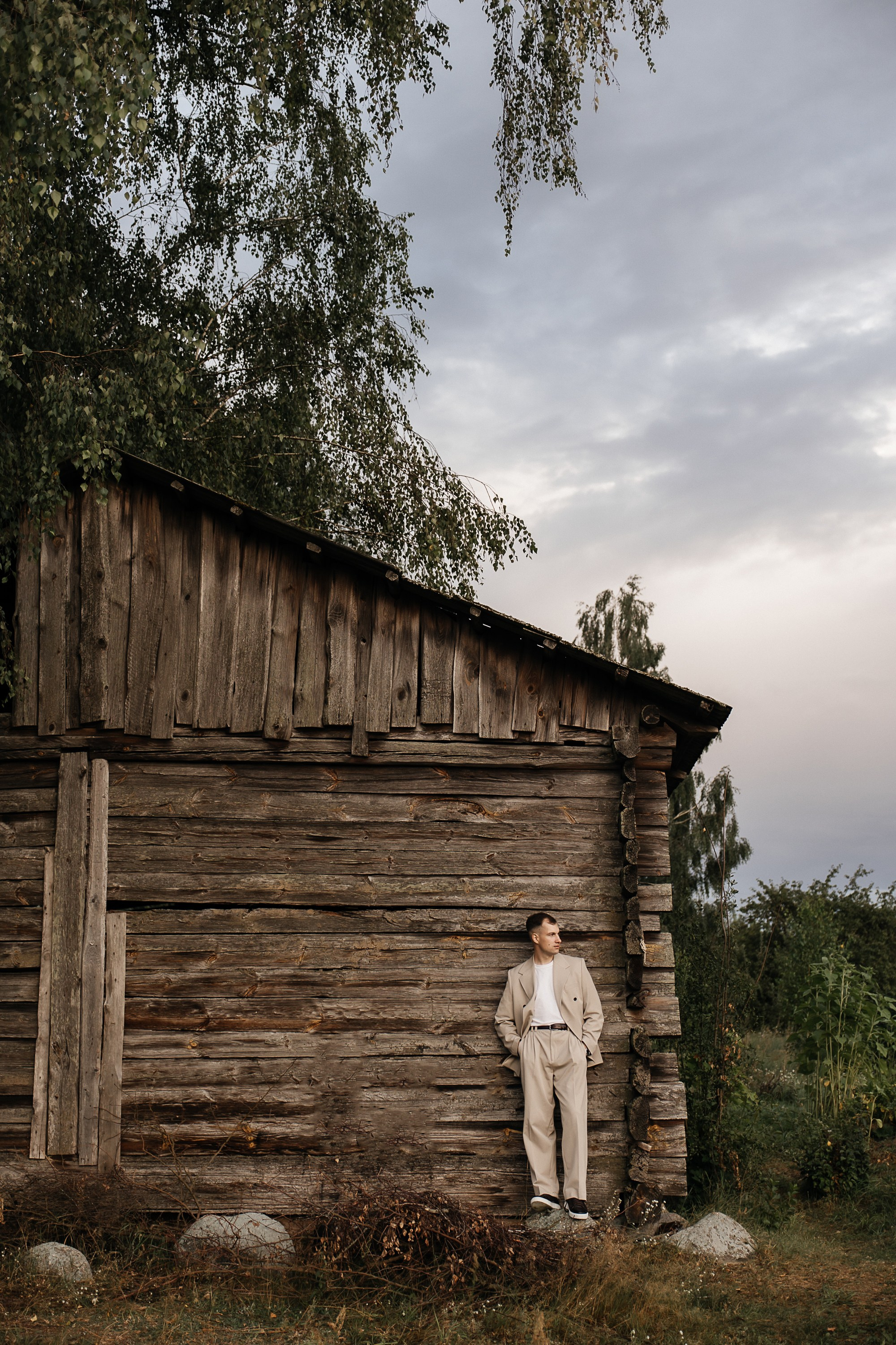 Свадьбная фотосессия в деревенской атмосфере. Свадебный и семейный фотограф Виолетта Сидельникова. Краснодар, Россия, Беларусь, Европа