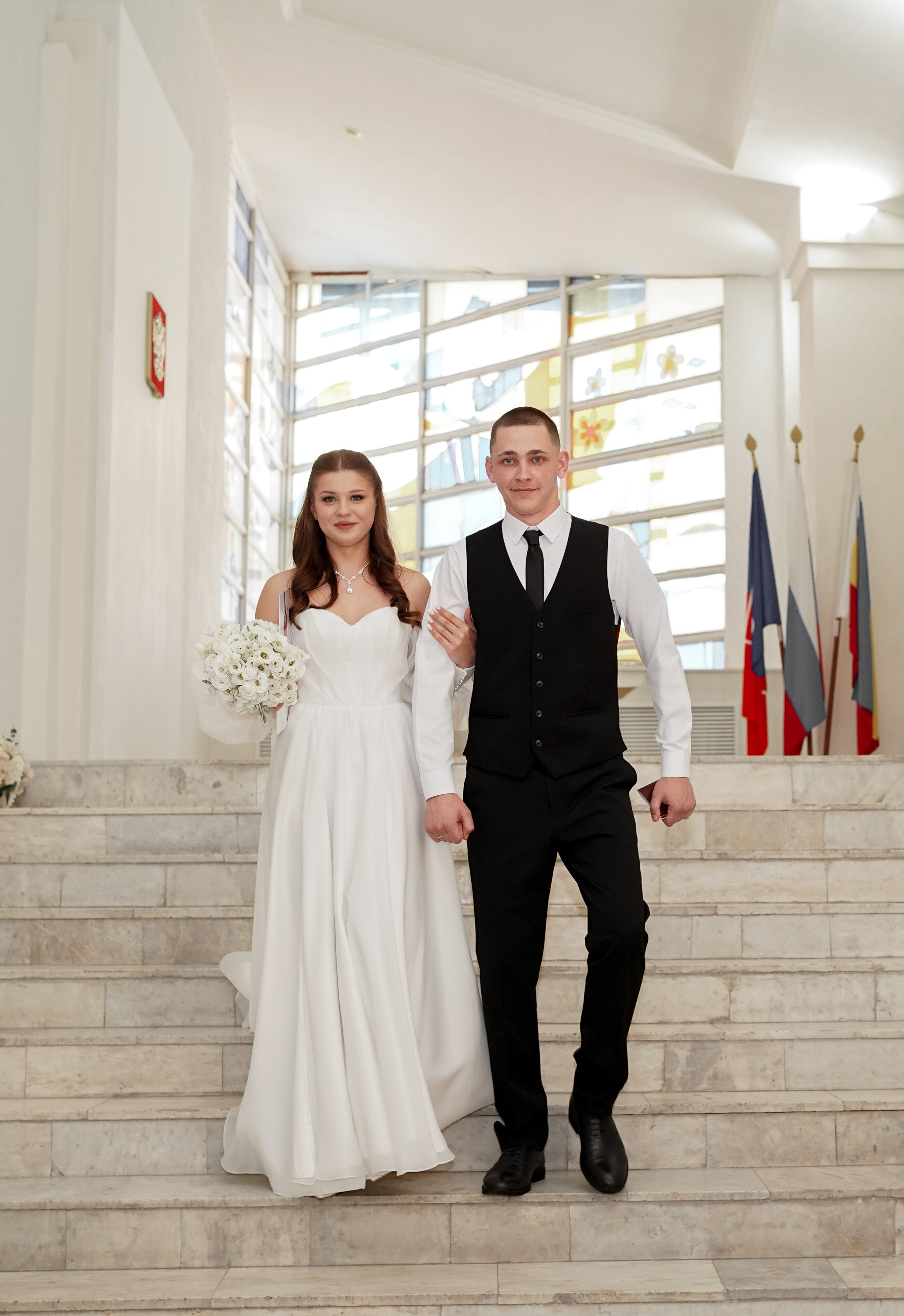 Свадебная фотосессия в Пролетарском ЗАГСе. Свадебный фотограф в Ростове-на-Дону. Таинство Крещения и Венчания, семейные фотосессии. Алёна Чёботова