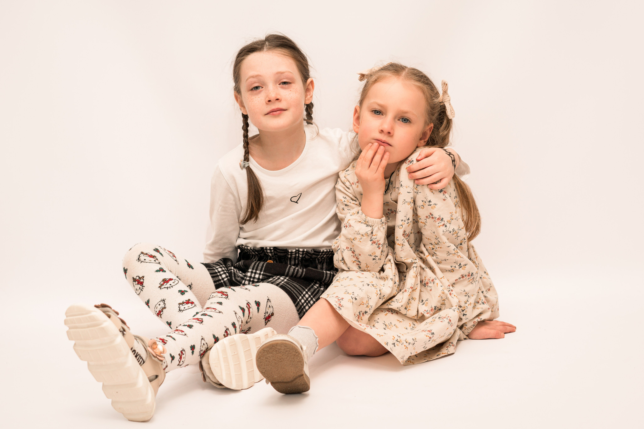 Детский сад, портреты белый фон. Фотограф Шунова Саша