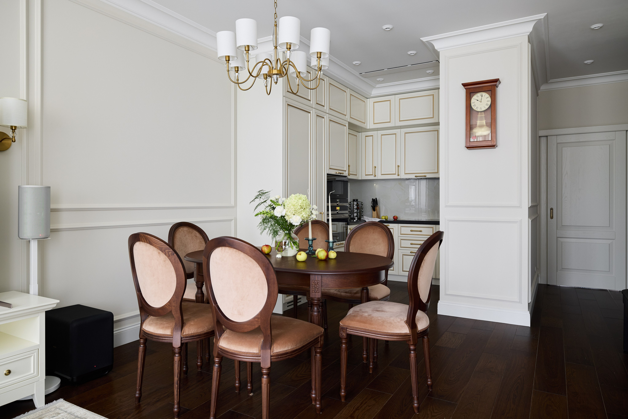 Московский 65, СПБ. Davvero