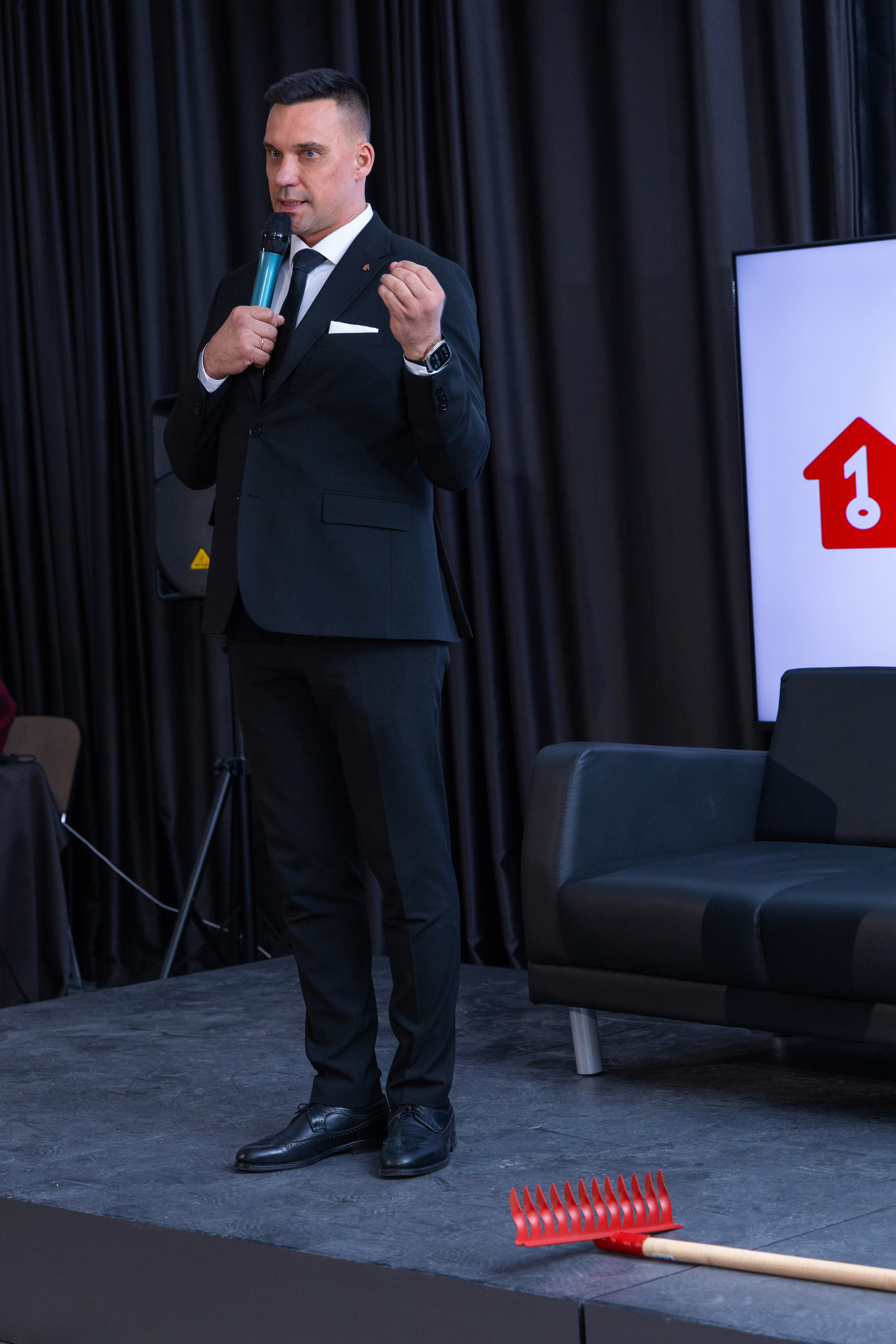 БИТВА СПИКЕРОВ. Photographer of Krasnodar city Paul Varro