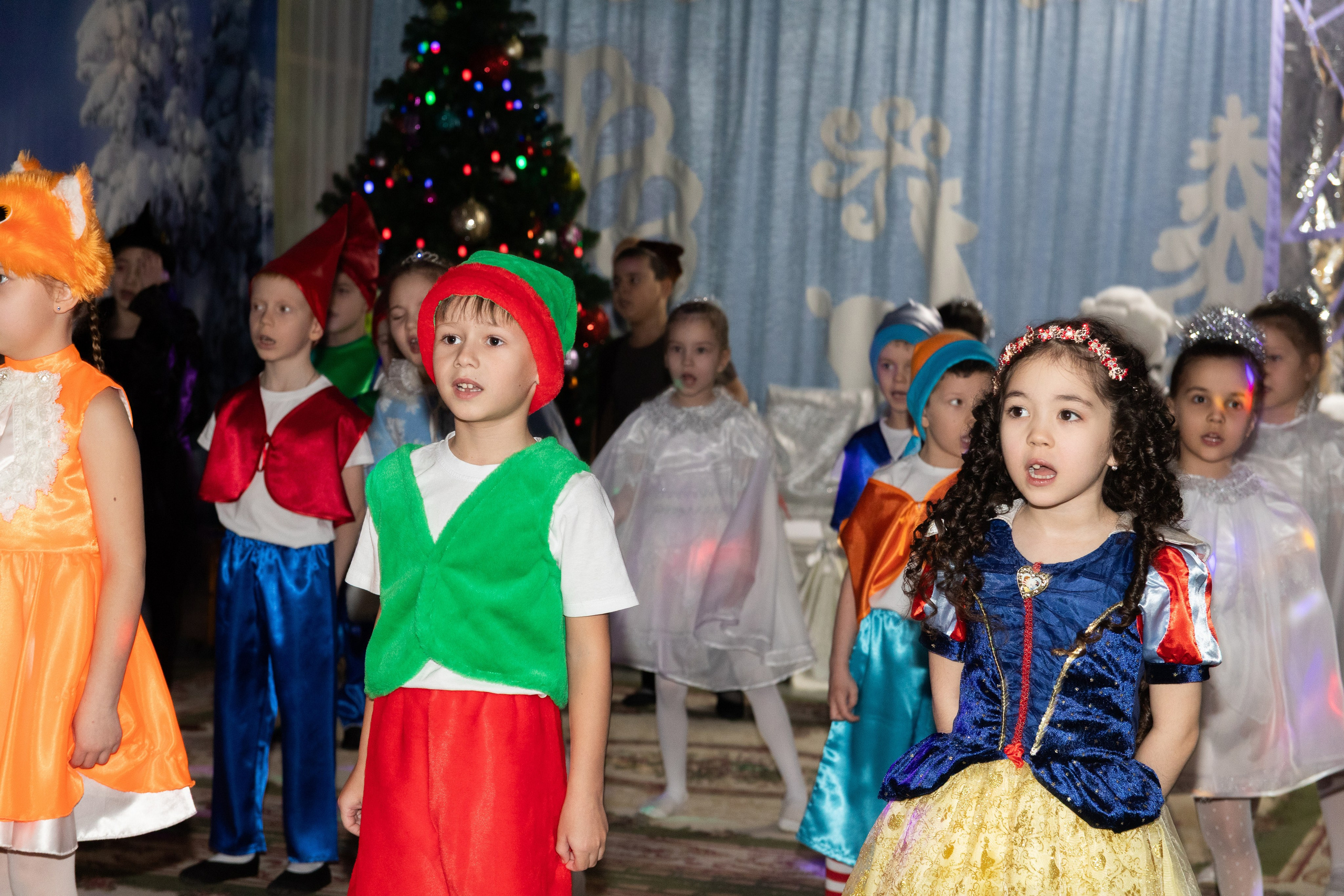 Новогодний утренник подготовительной группы. Индивидуальный и свадебный фотограф в Москве, Электростали и Туле Кадейкина Екатерина