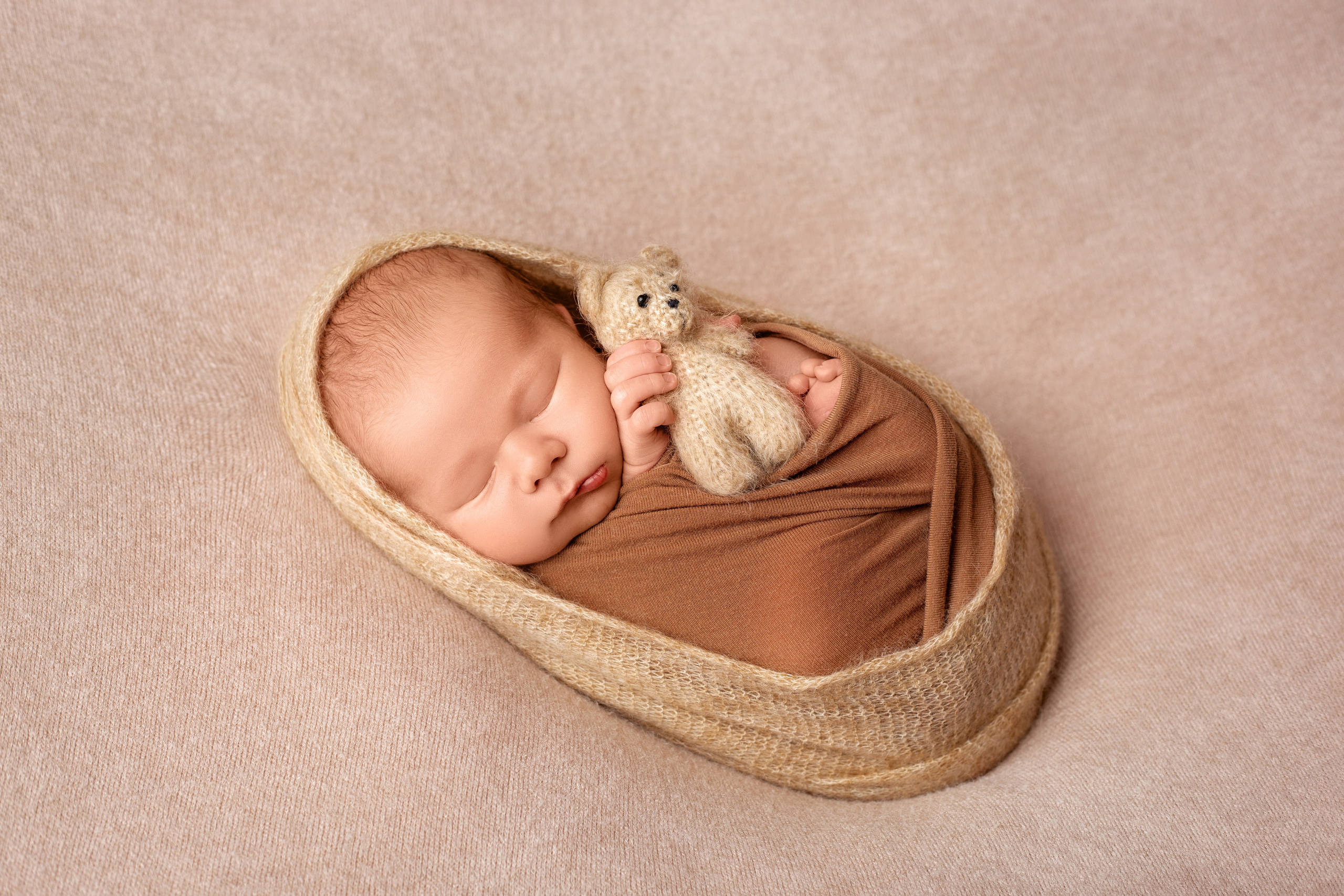 Только малыш. Фотограф новорожденных и детский фотограф в Радужном Васильева Елена