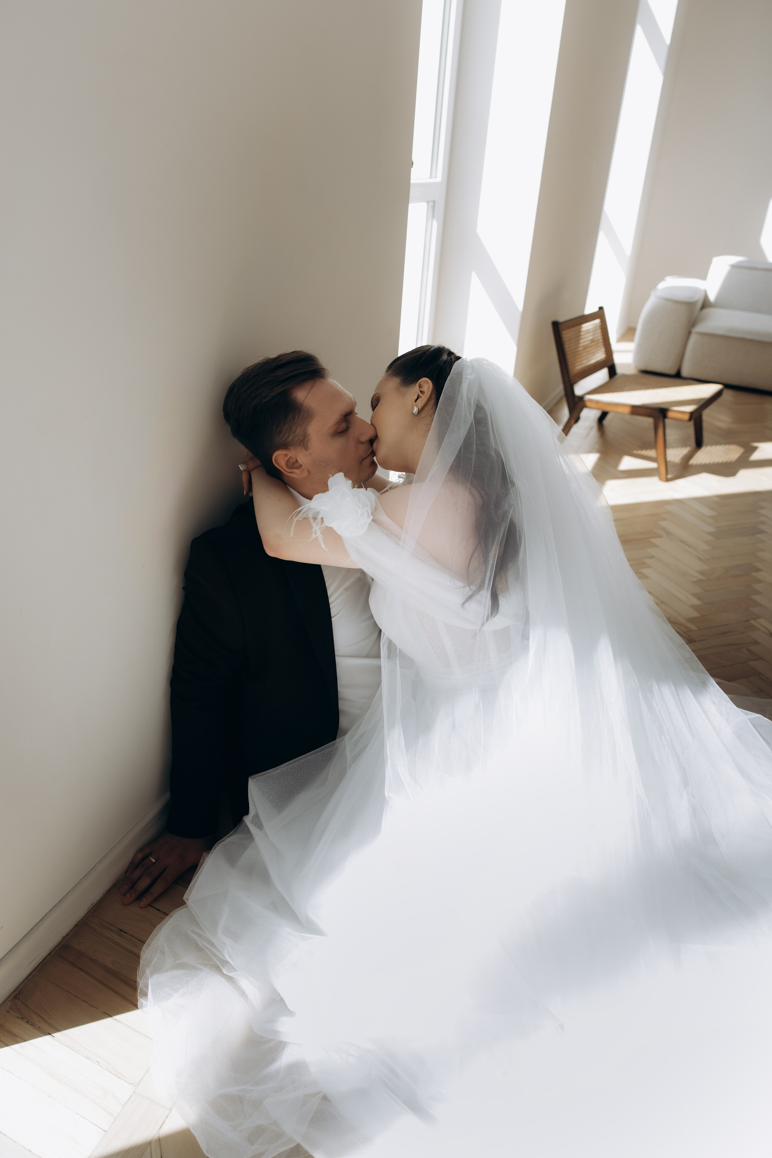 Свадебная фотосъемка в Пензе: Ольга и Владислав в отеле и студии «Перспектива»