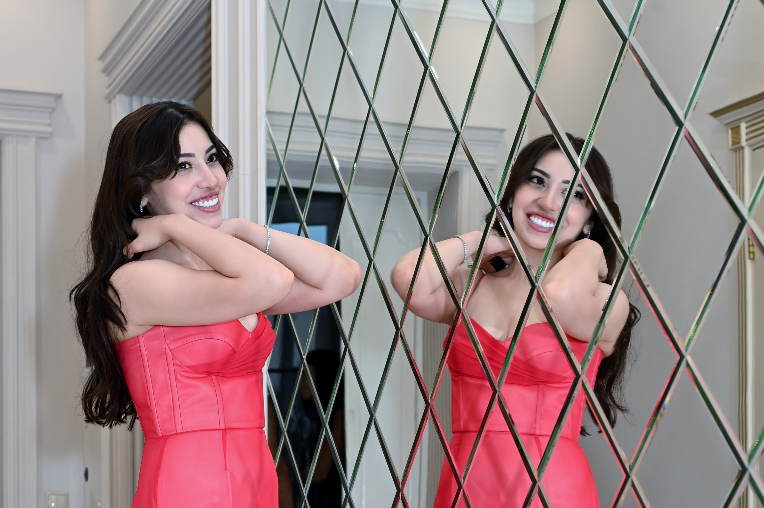 Фотосъёмка помолвки в частном доме. Свадебный и семейный фотограф в Москве Ирина Гончарова