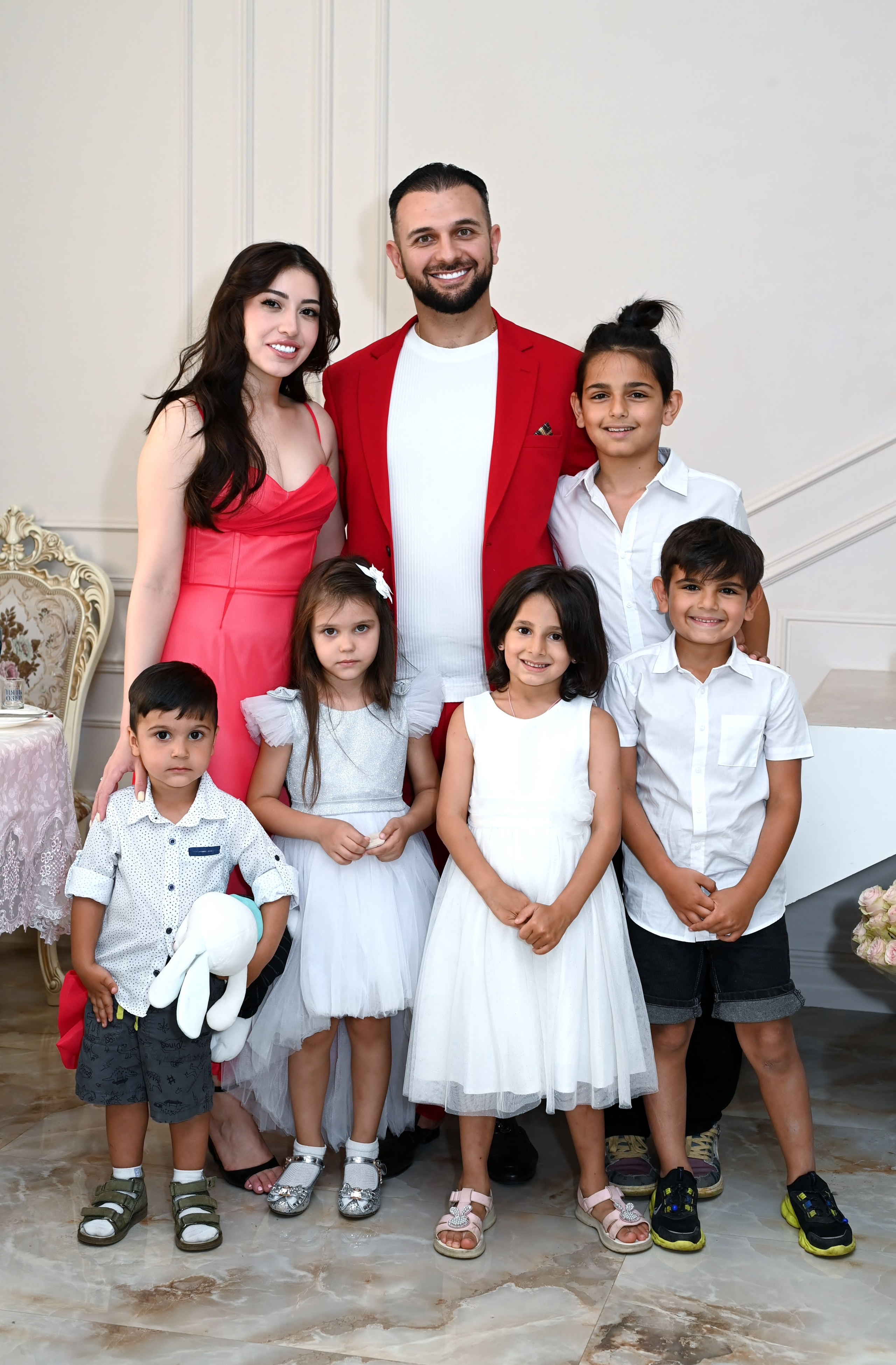 Фотосъёмка помолвки в частном доме. Свадебный и семейный фотограф в Москве Ирина Гончарова