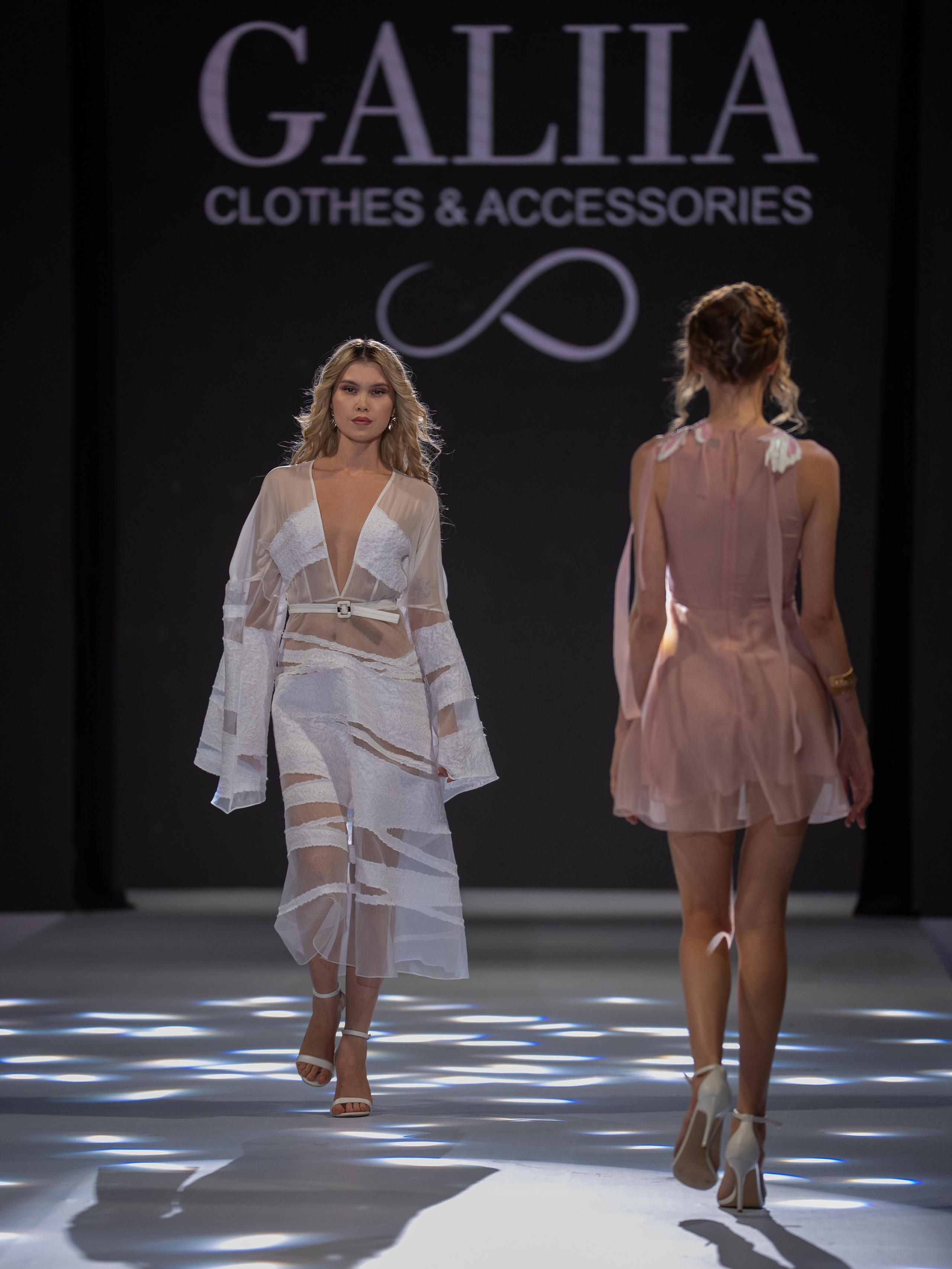 EURASIAN FASHION WEEK Galia. Сайт Алматинского НЮ АРТ, будуар и фэшн фотографа Дениса Карпенко