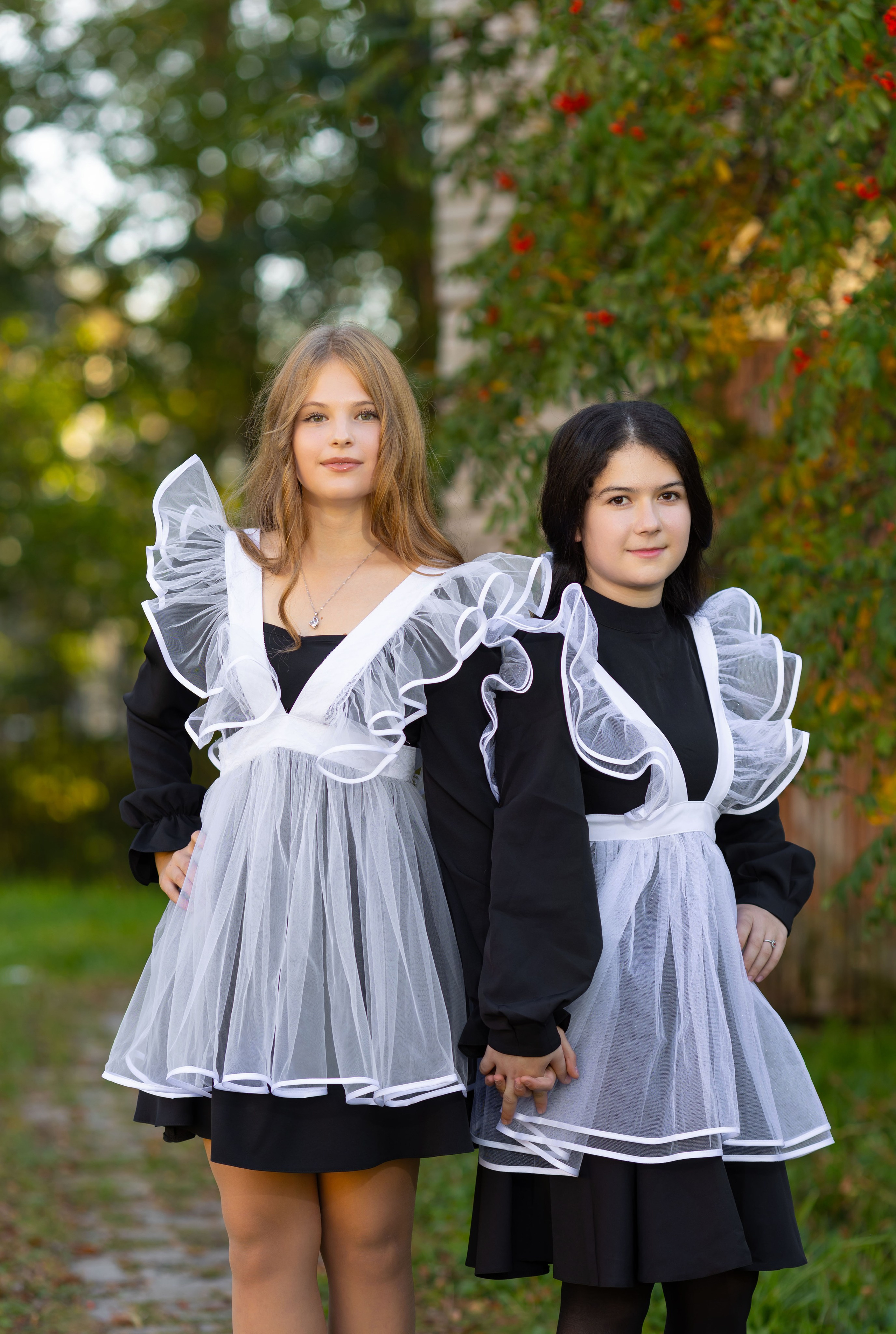 Осенняя фотосессия у школы с учителем. Семейный и детский фотограф Анна Петракова